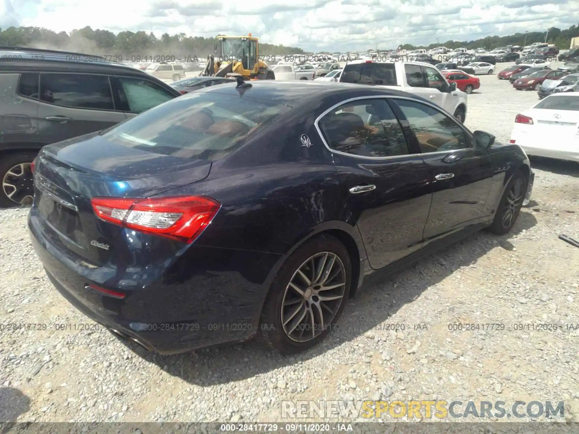 4 Photograph of a damaged car ZAM57YSAXK1320229 MASERATI GHIBLI 2019