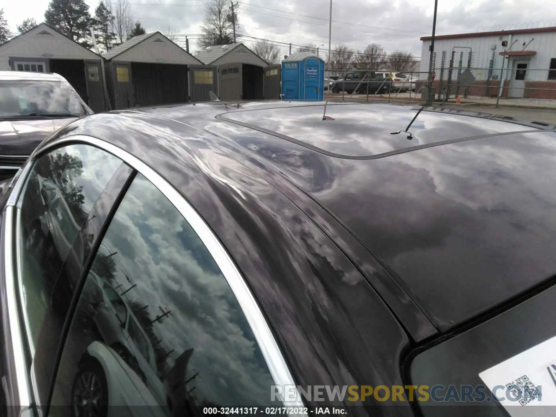 12 Photograph of a damaged car ZAM57YSS1K1328261 MASERATI GHIBLI 2019