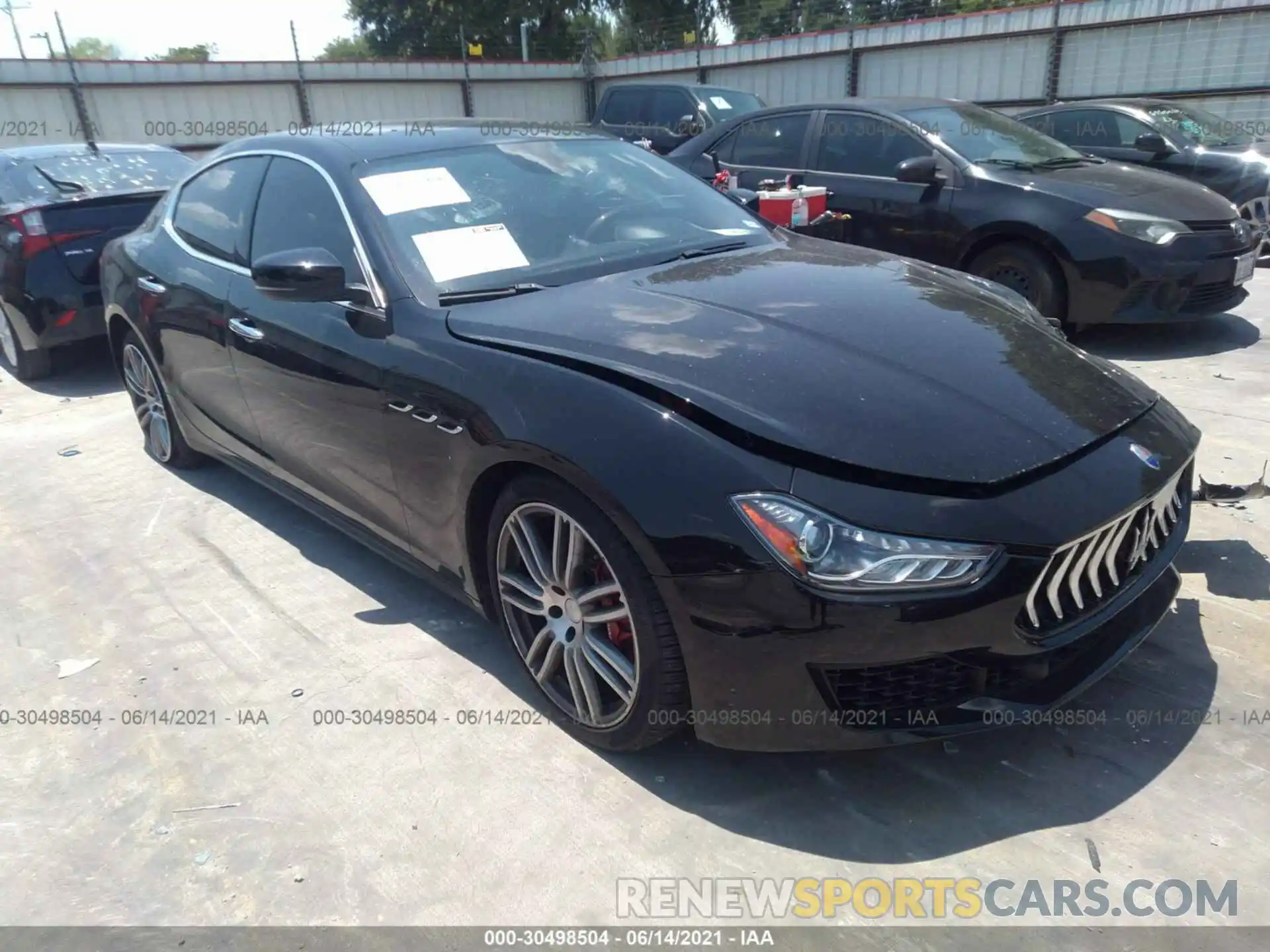 1 Фотография поврежденного автомобиля ZAM57YTA3K1308518 MASERATI GHIBLI 2019