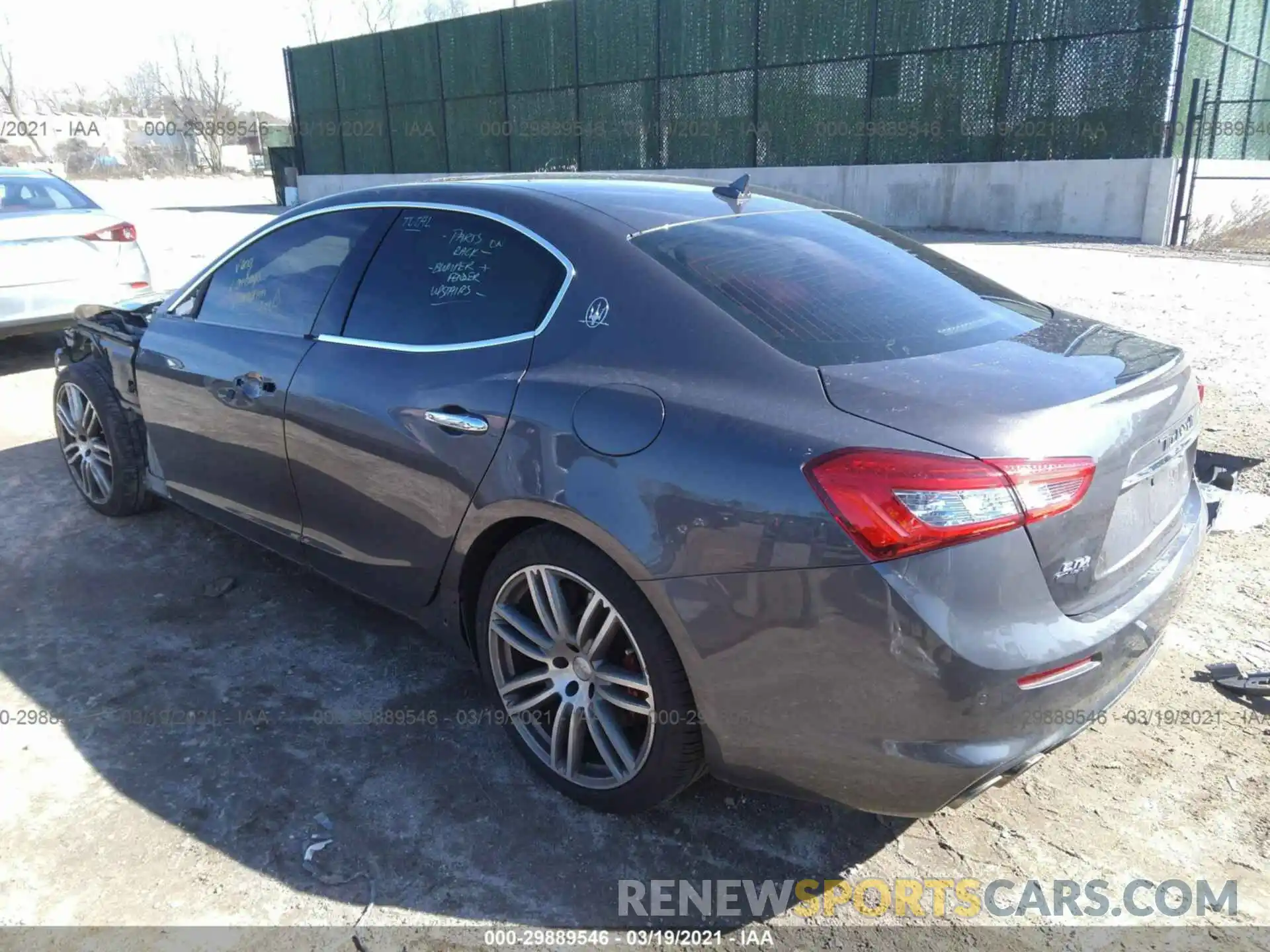 3 Фотография поврежденного автомобиля ZAM57YTA7K1322082 MASERATI GHIBLI 2019