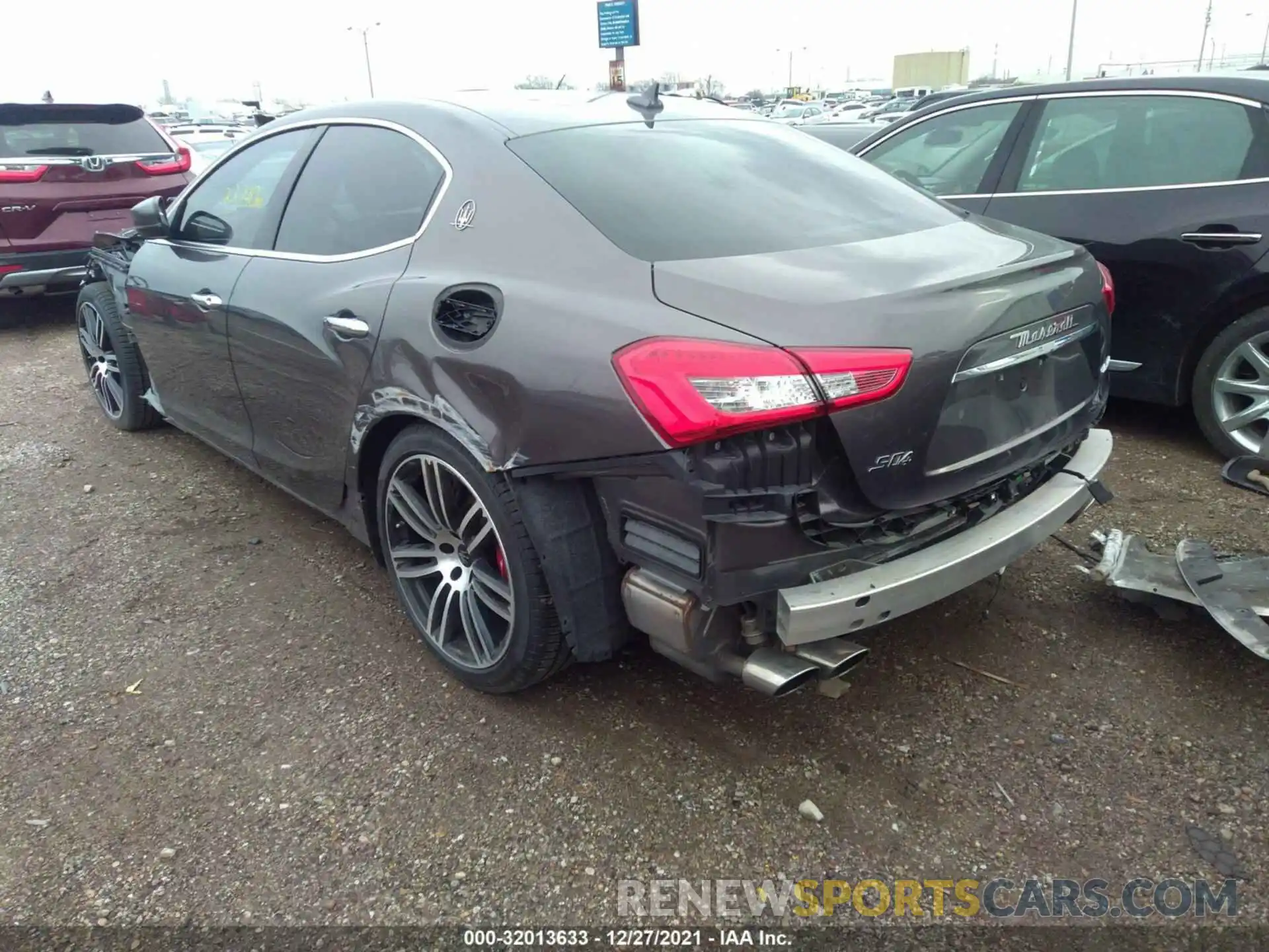 3 Photograph of a damaged car ZAM57YTL9K1309867 MASERATI GHIBLI 2019