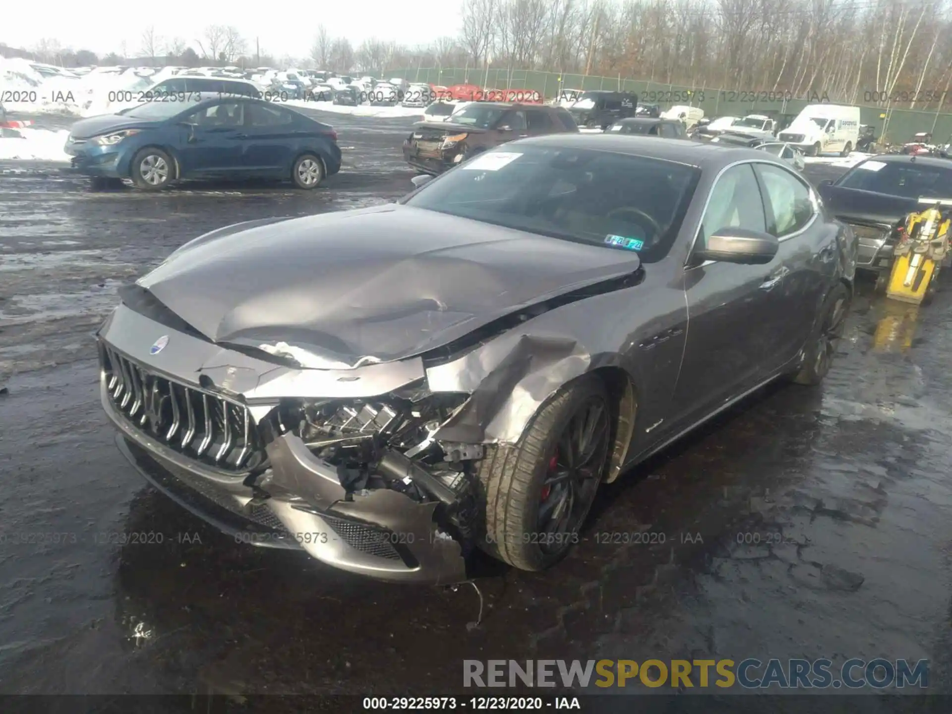 6 Photograph of a damaged car ZAM57YTS1K1340151 MASERATI GHIBLI 2019