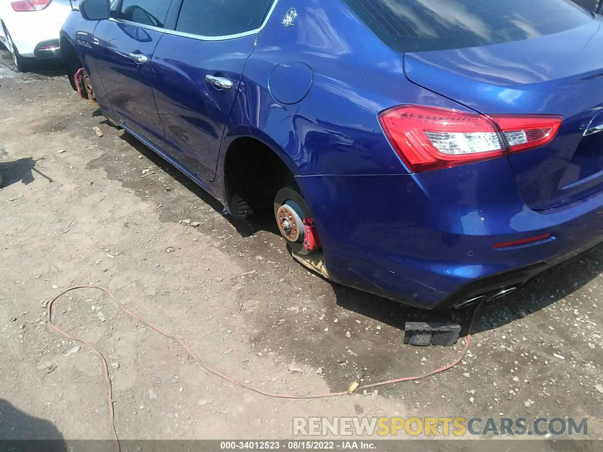 6 Photograph of a damaged car ZAM57XSA0L1354577 MASERATI GHIBLI 2020