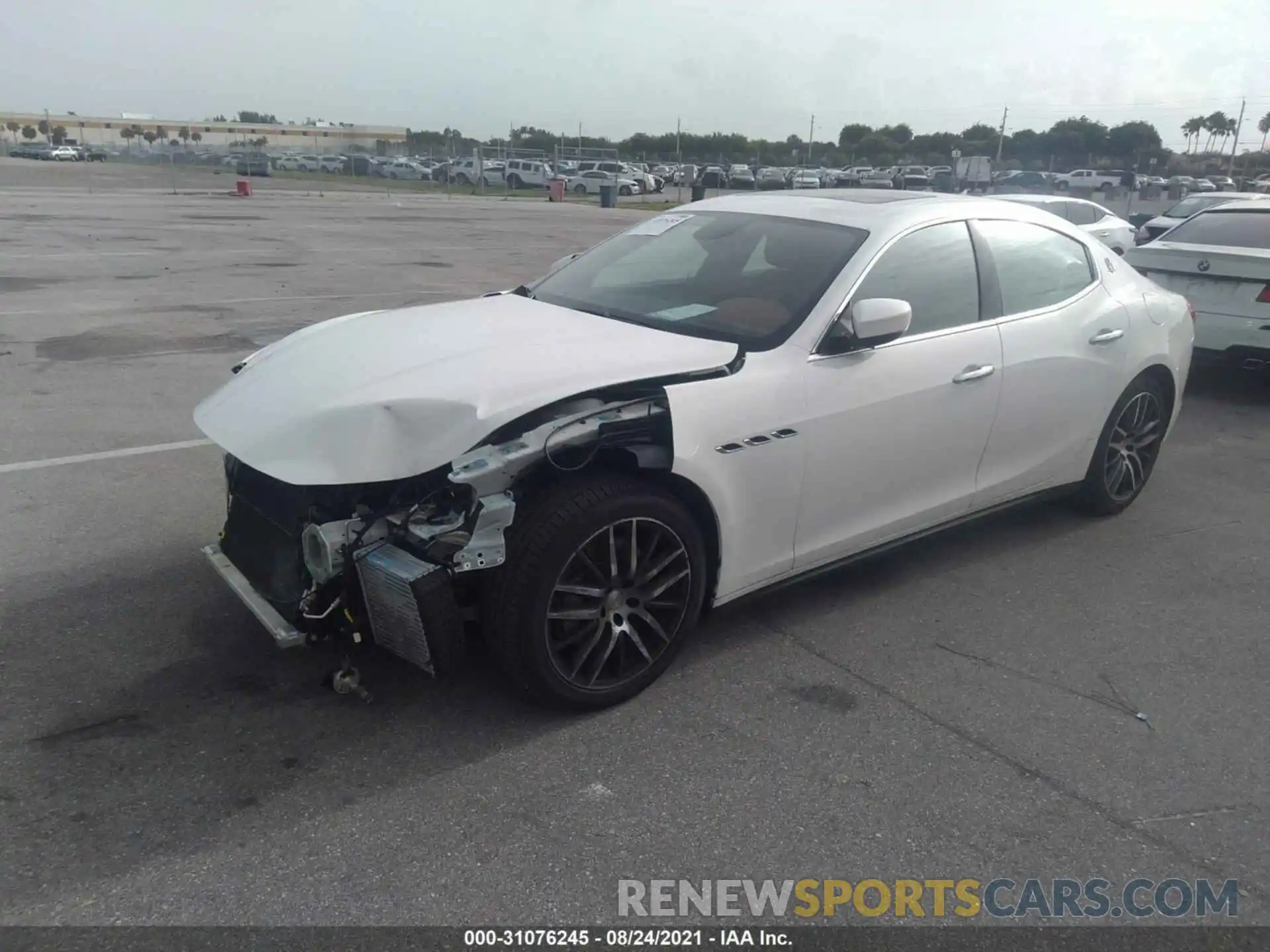 2 Photograph of a damaged car ZAM57XSA1L1356676 MASERATI GHIBLI 2020