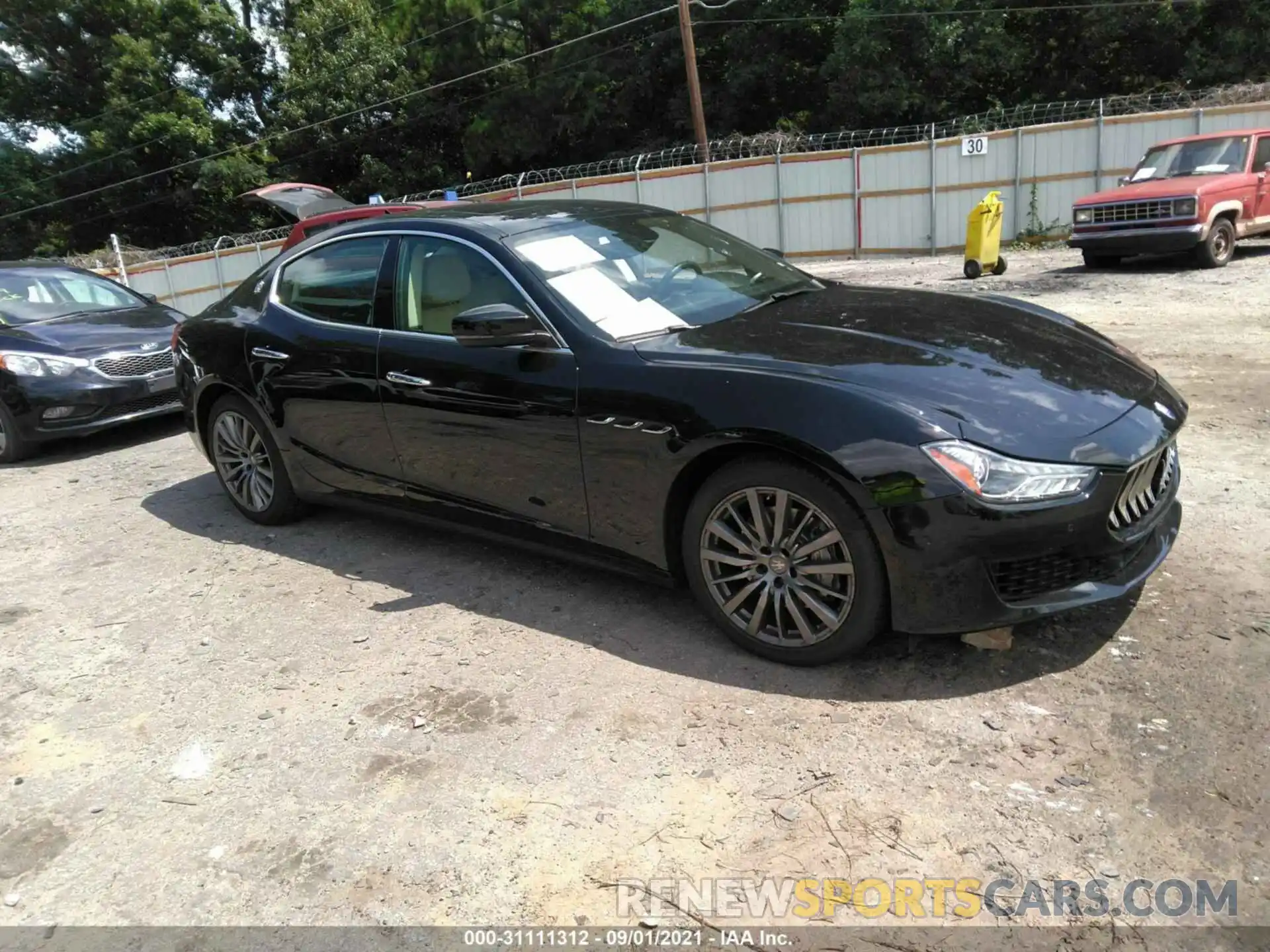 1 Photograph of a damaged car ZAM57XSA9L1345084 MASERATI GHIBLI 2020