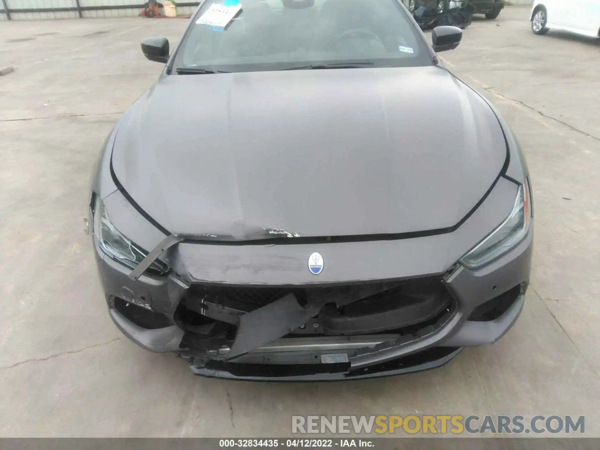 6 Photograph of a damaged car ZAM57YSS7L1343736 MASERATI GHIBLI 2020