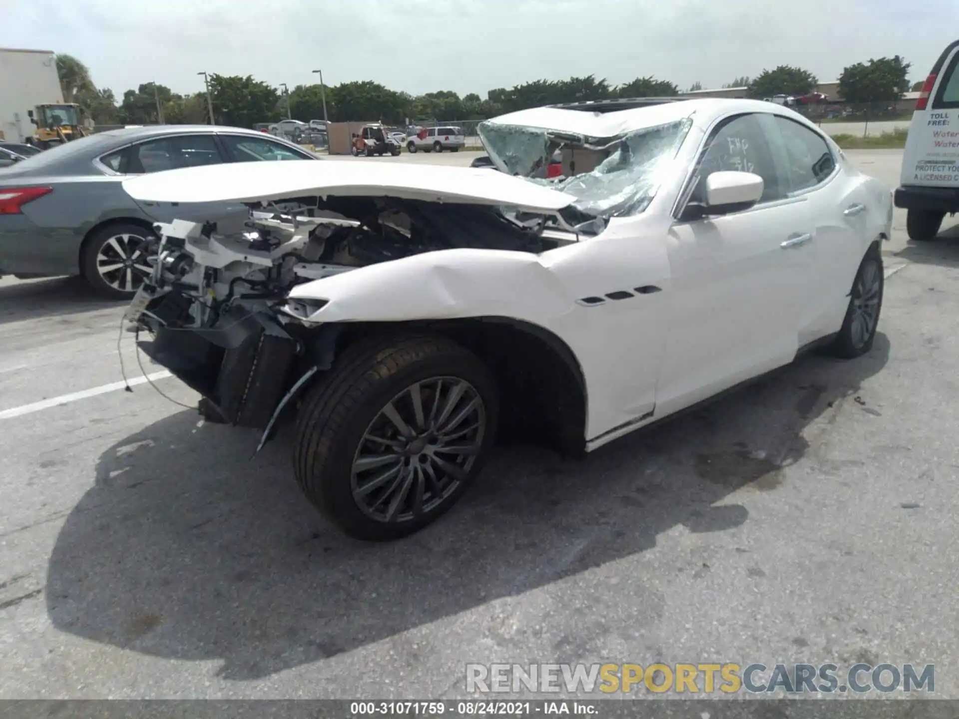 2 Photograph of a damaged car ZAM57YTA1L1345102 MASERATI GHIBLI 2020