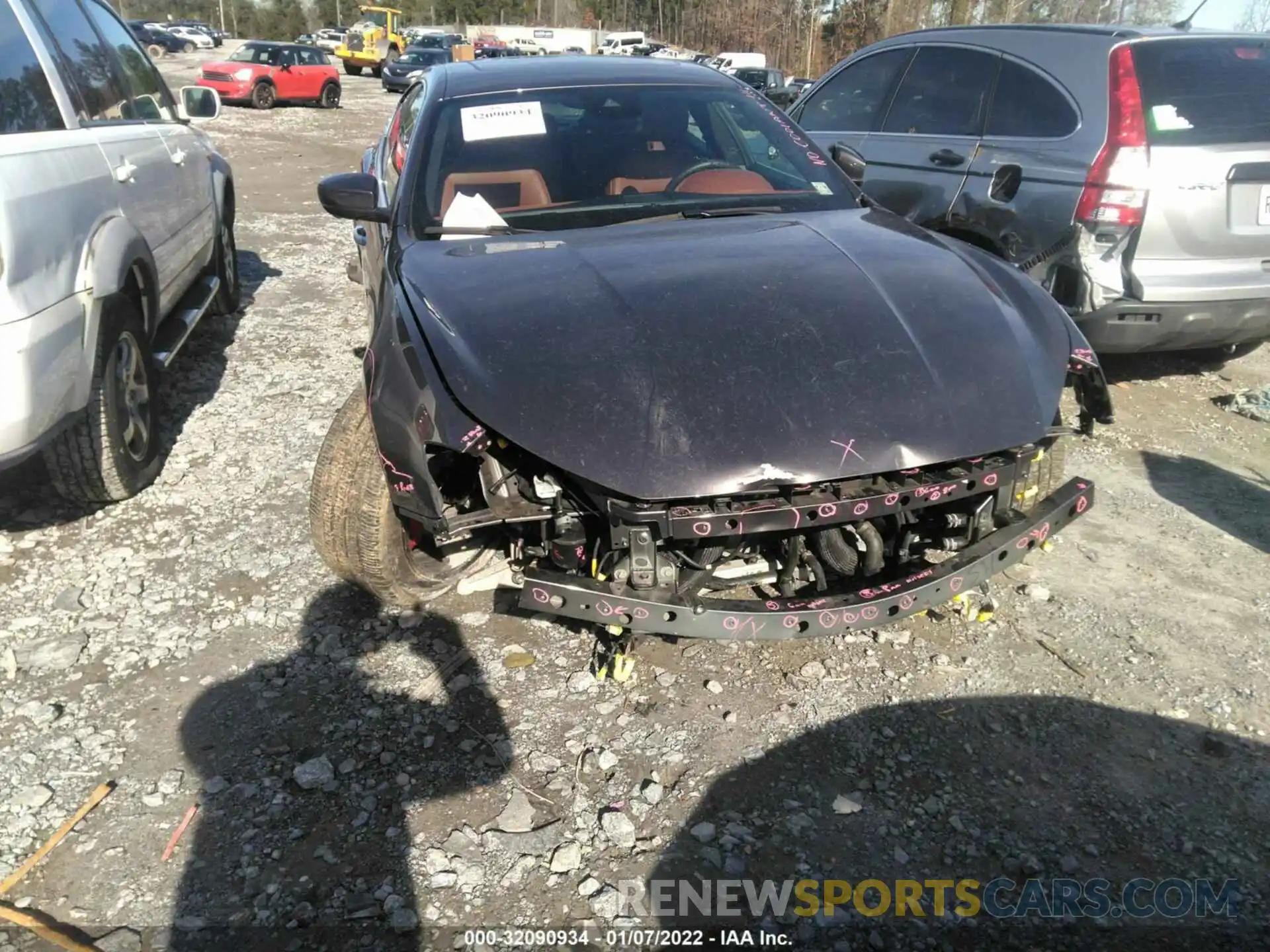 6 Photograph of a damaged car ZAM57YTA2L1354729 MASERATI GHIBLI 2020