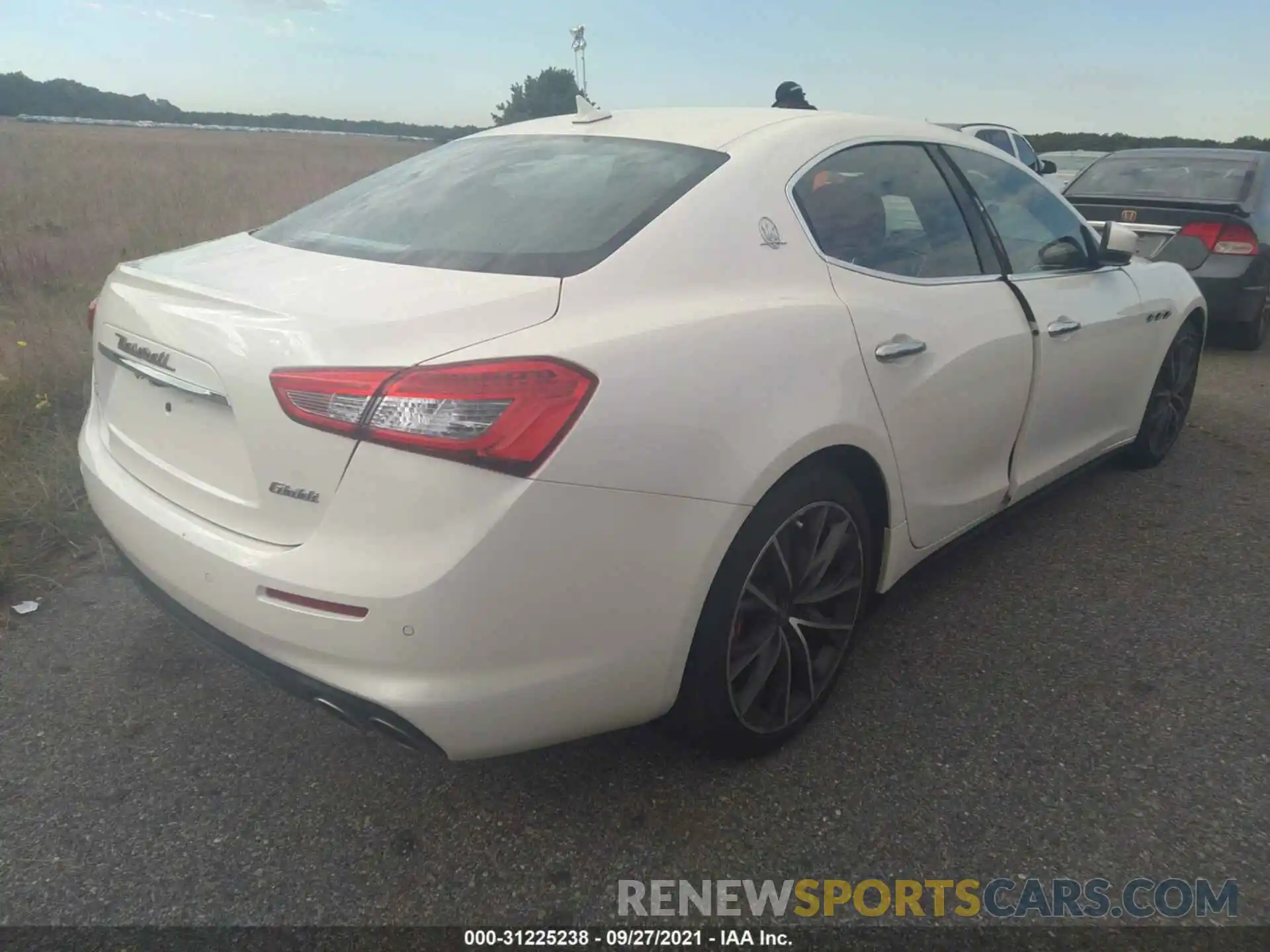 4 Photograph of a damaged car ZAM57YTA6L1351820 MASERATI GHIBLI 2020