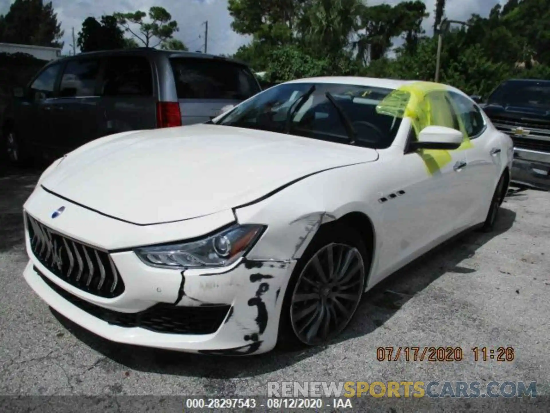 1 Photograph of a damaged car ZAM57YTAXL1344272 MASERATI GHIBLI 2020