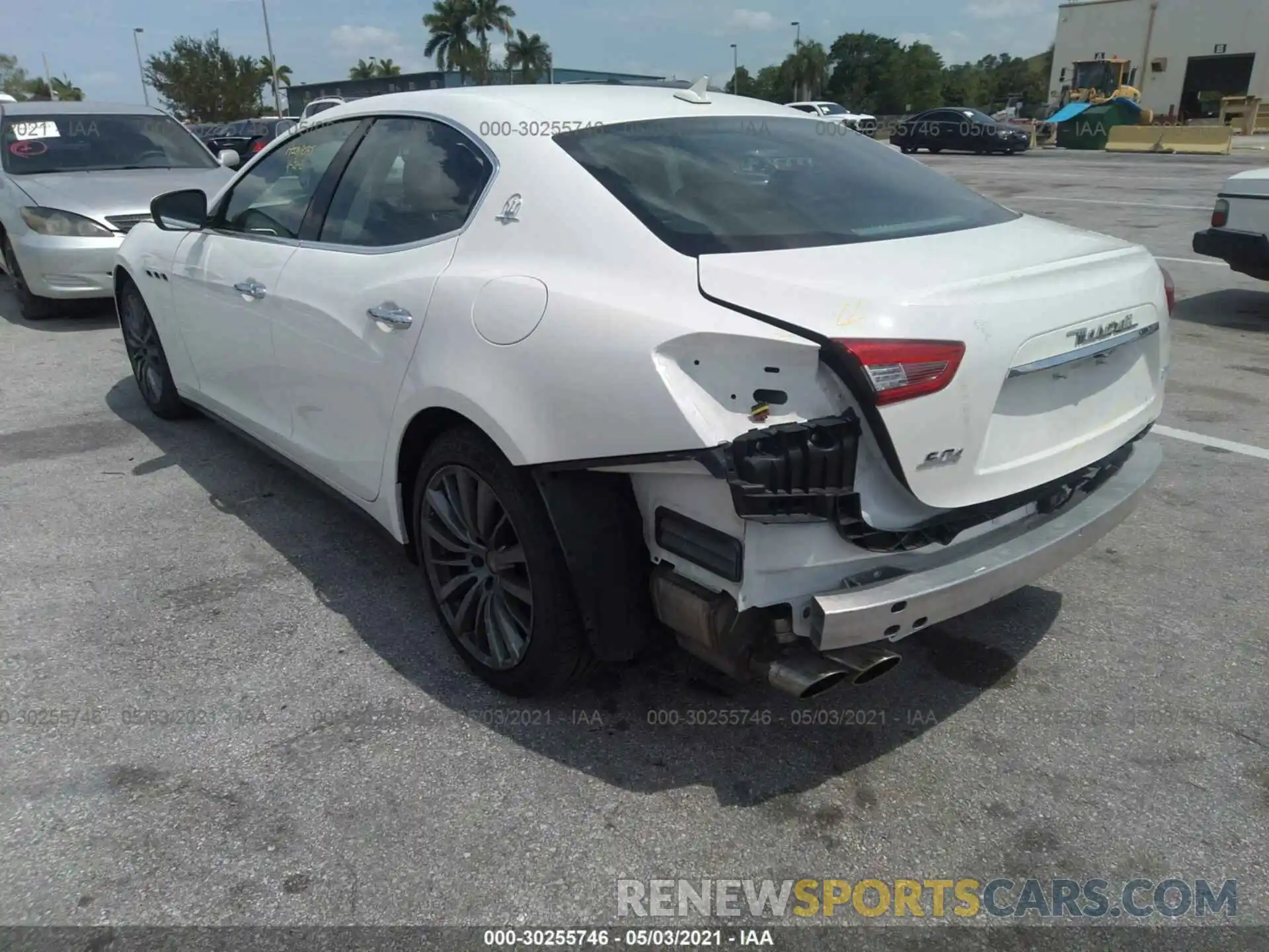 3 Photograph of a damaged car ZAM57YTAXL1344286 MASERATI GHIBLI 2020