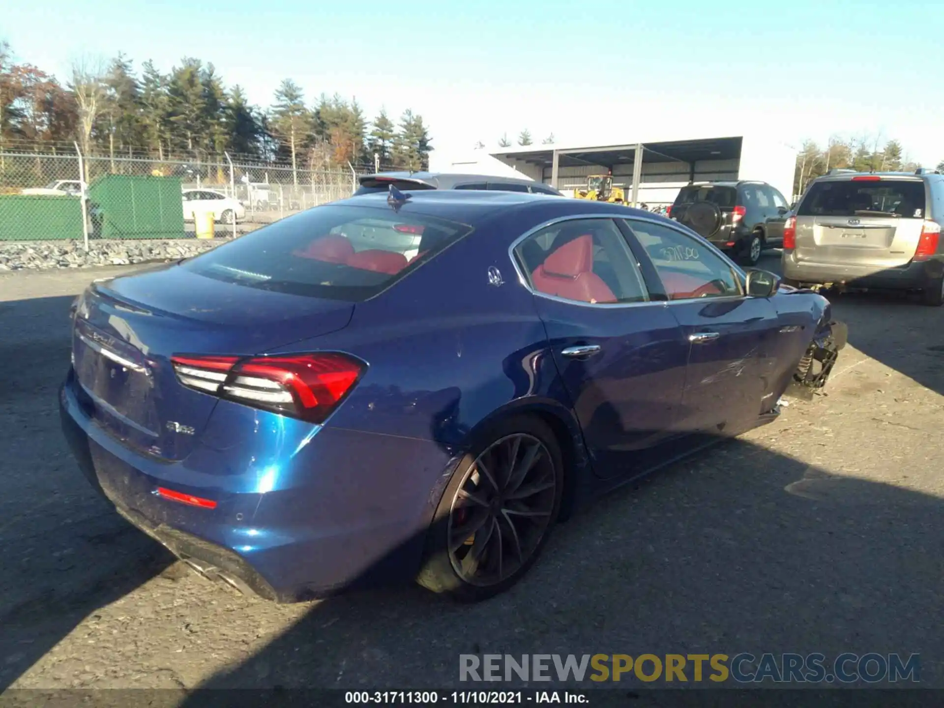 4 Photograph of a damaged car ZAM57YTS1M1368390 MASERATI GHIBLI 2021