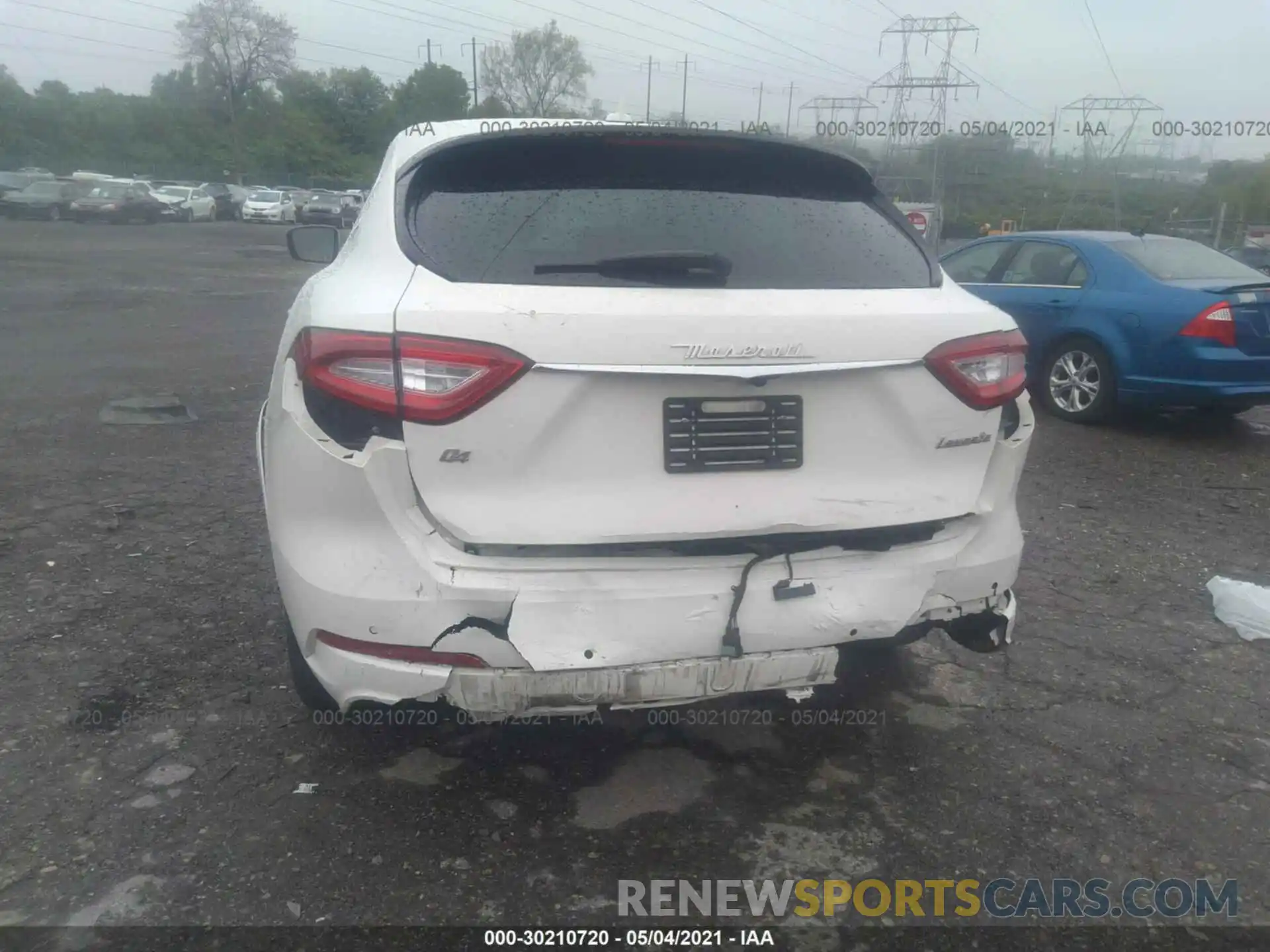 6 Photograph of a damaged car ZN661XUA4KX313032 MASERATI LEVANTE 2019