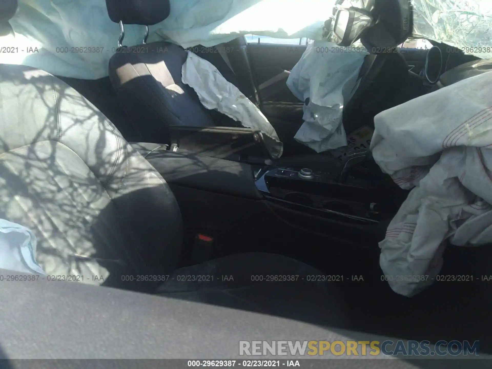 5 Фотография поврежденного автомобиля ZN661XUA4KX335144 MASERATI LEVANTE 2019