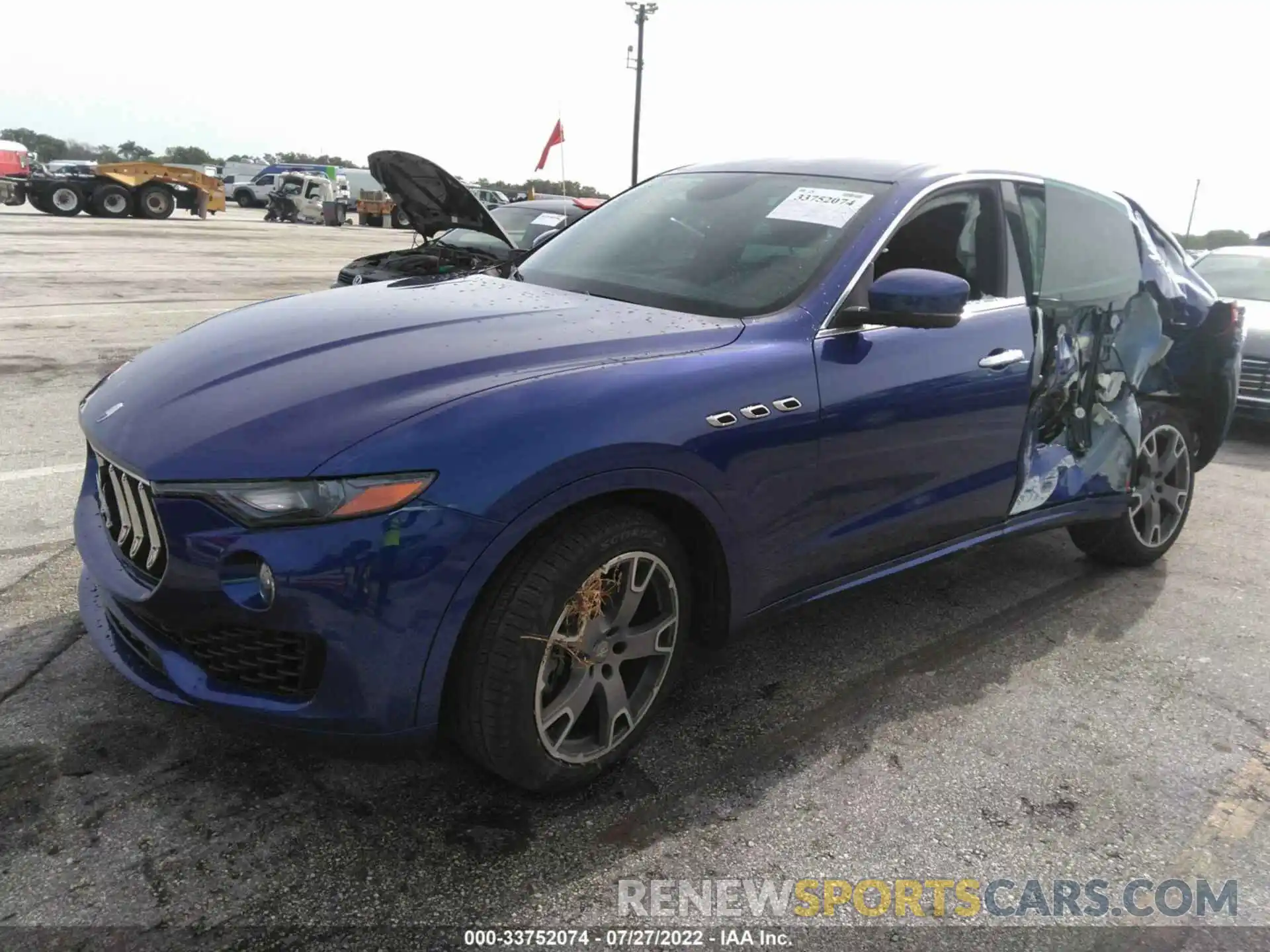 2 Photograph of a damaged car ZN661XUA8KX316273 MASERATI LEVANTE 2019