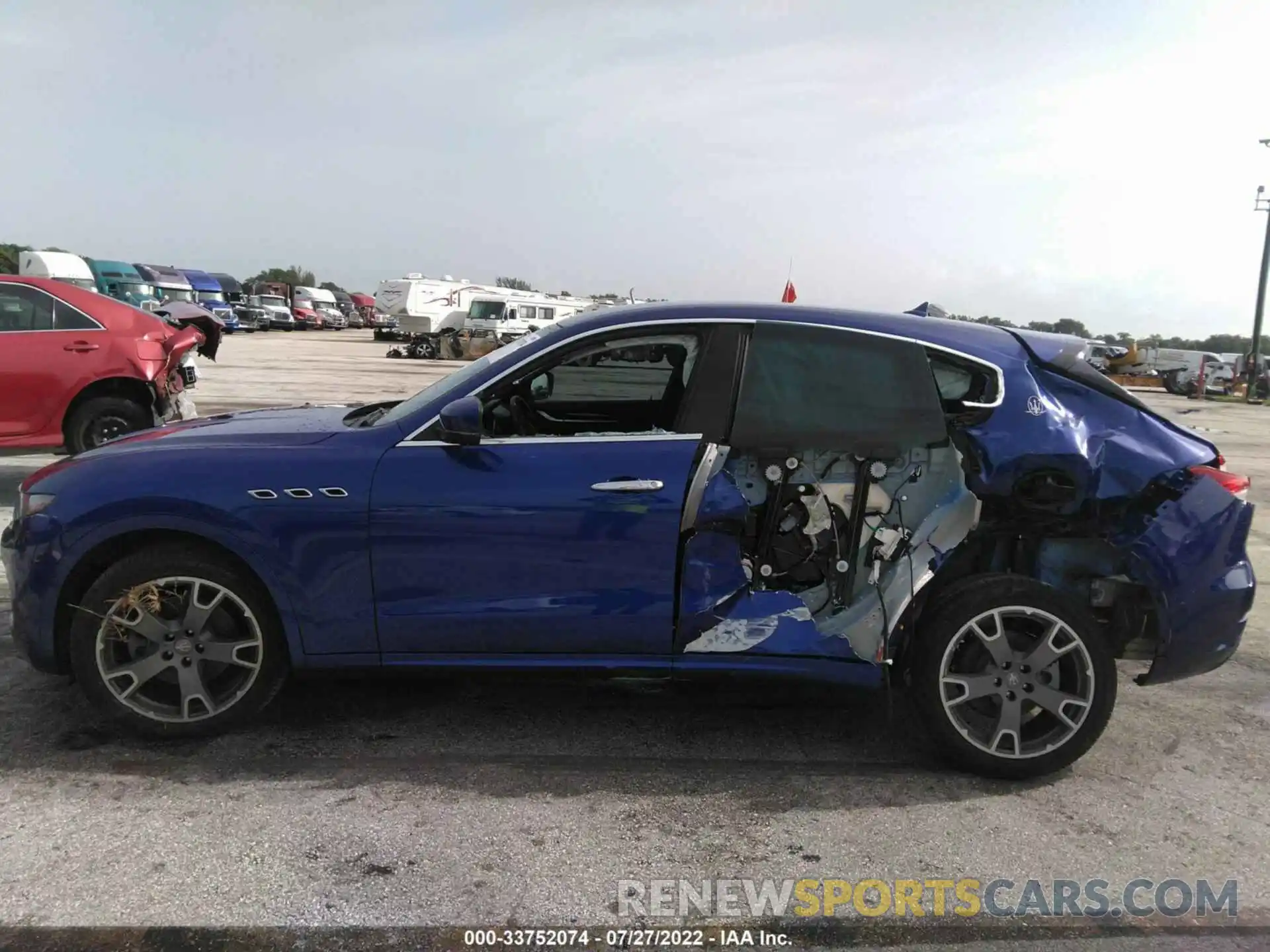 6 Photograph of a damaged car ZN661XUA8KX316273 MASERATI LEVANTE 2019