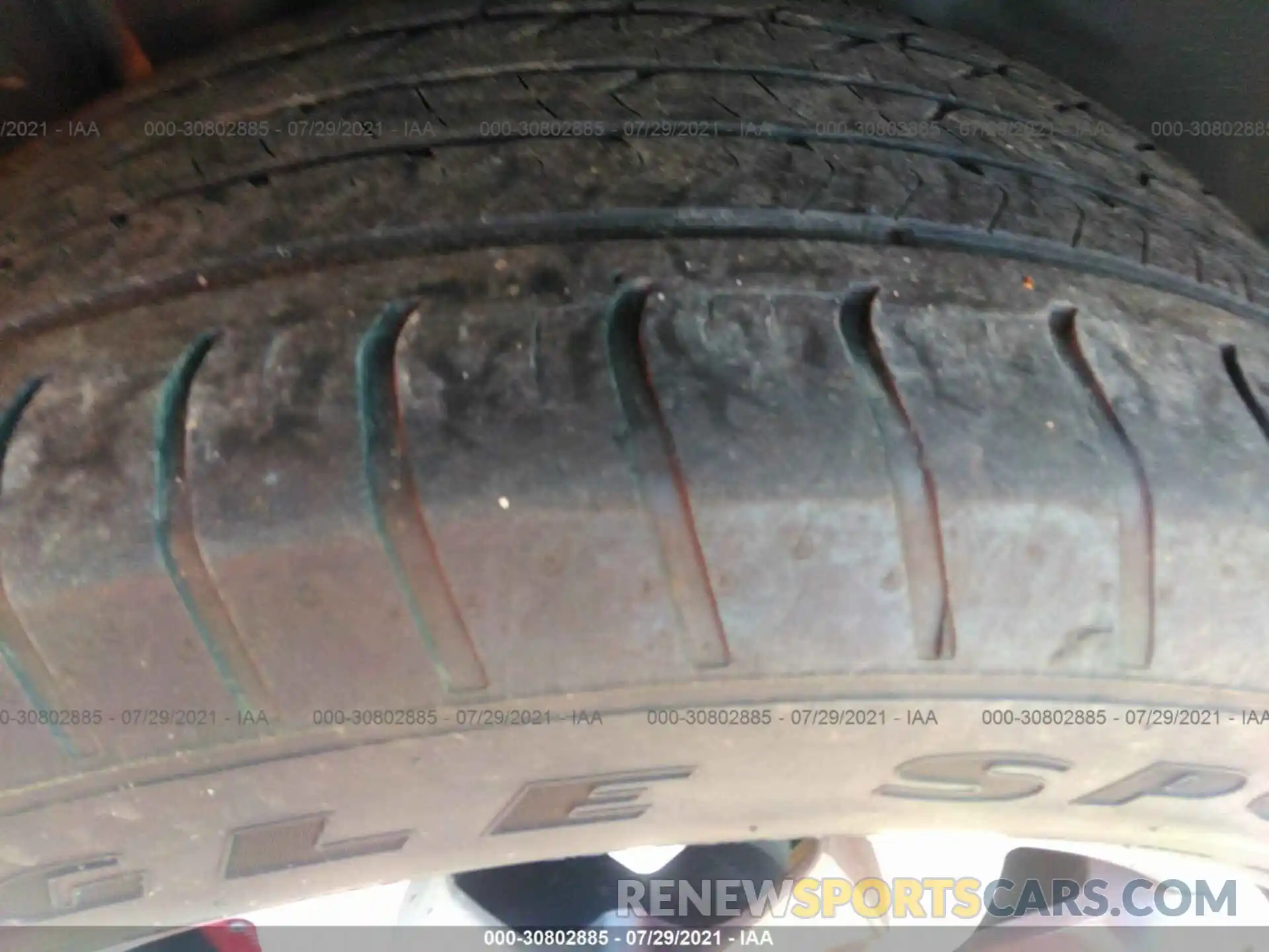 14 Photograph of a damaged car ZN661XUA9KX317576 MASERATI LEVANTE 2019