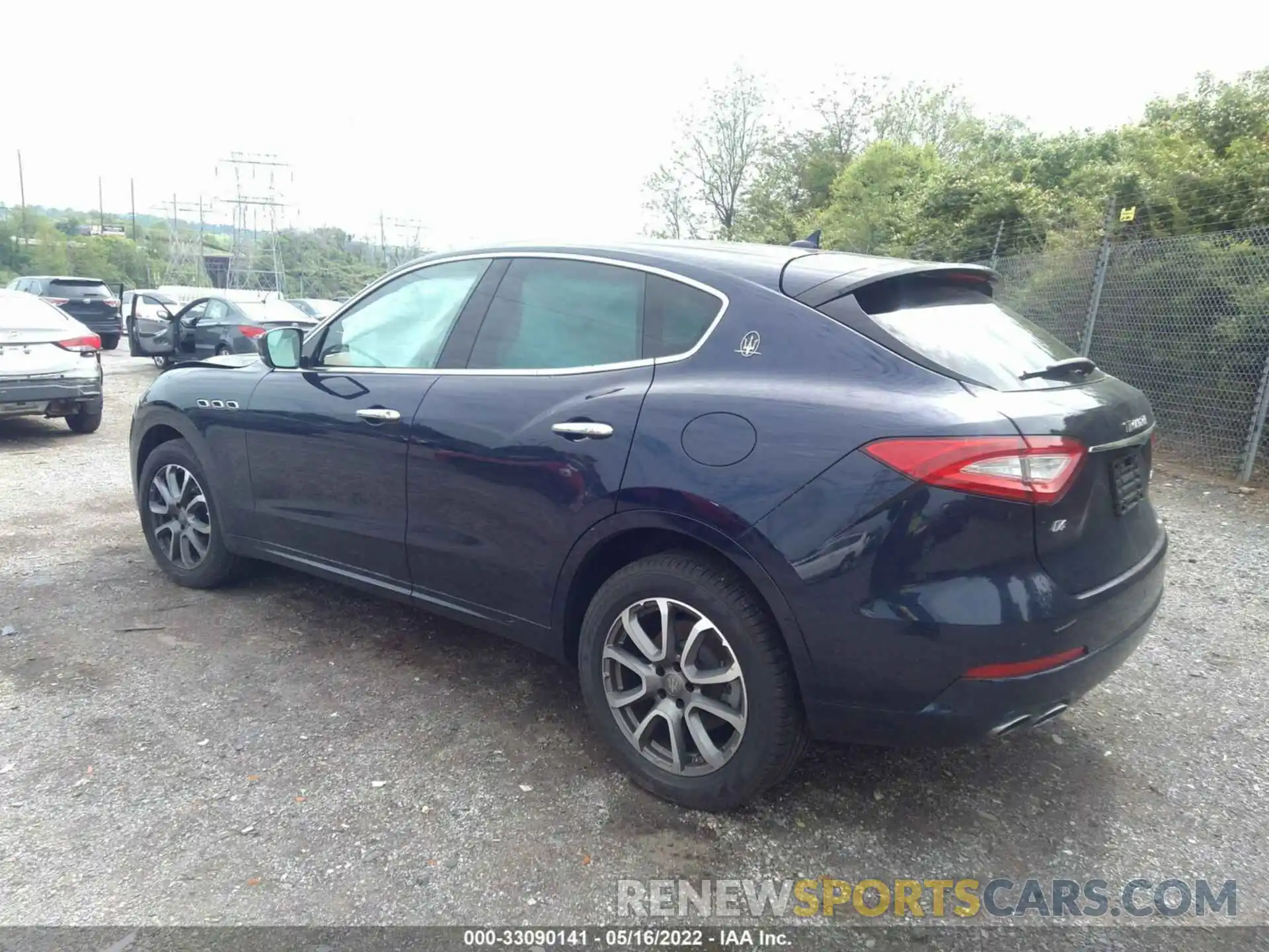 3 Photograph of a damaged car ZN661XUAXKX325251 MASERATI LEVANTE 2019