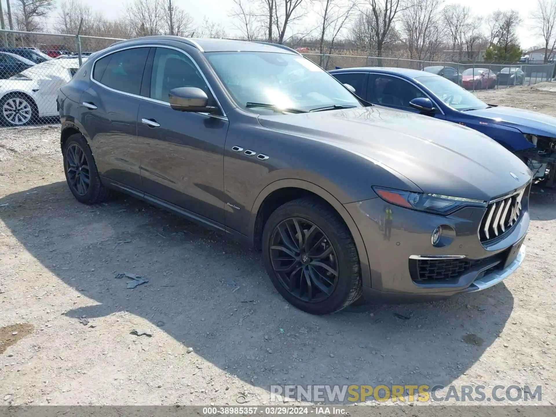 1 Photograph of a damaged car ZN661XUL2KX309336 MASERATI LEVANTE 2019