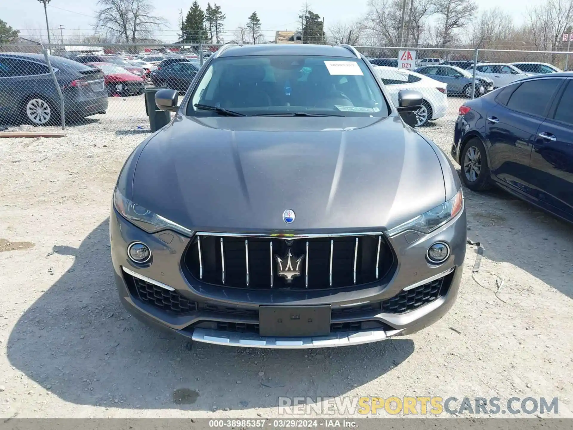 13 Photograph of a damaged car ZN661XUL2KX309336 MASERATI LEVANTE 2019