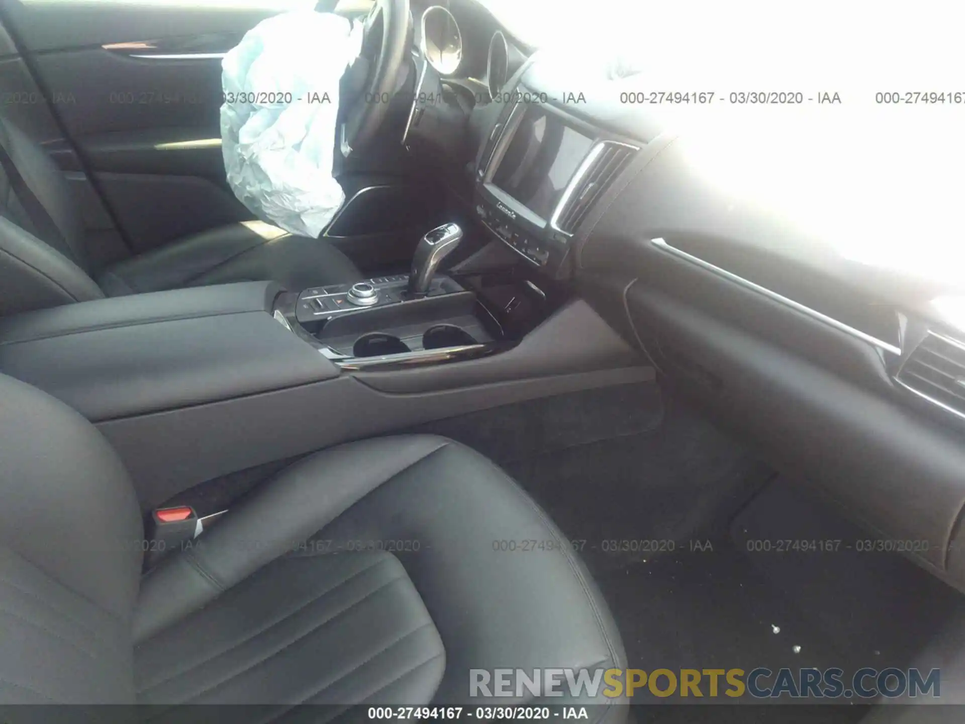 5 Photograph of a damaged car ZN661YUA4KX313652 MASERATI LEVANTE 2019