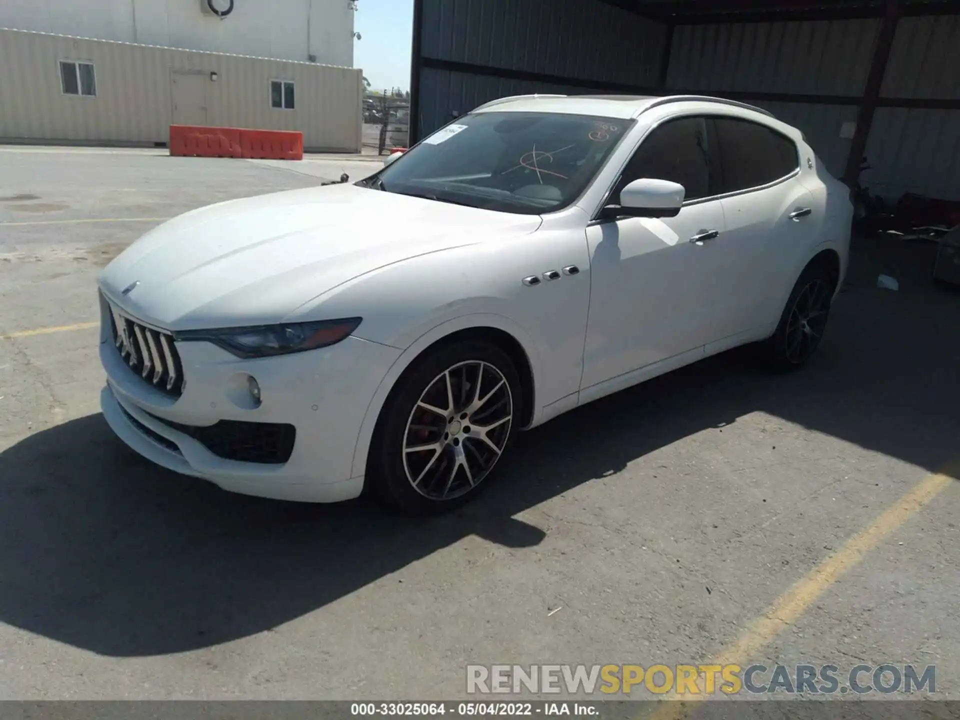 2 Photograph of a damaged car ZN661YUA7KX314505 MASERATI LEVANTE 2019