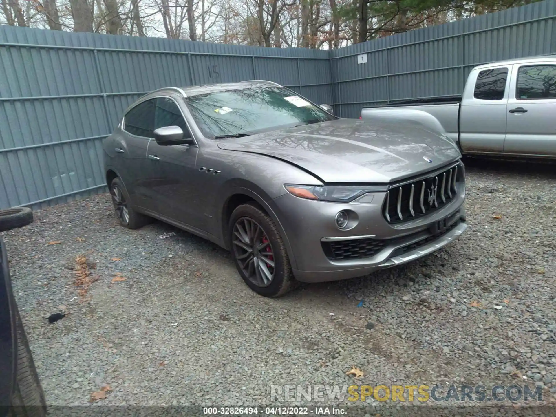 1 Photograph of a damaged car ZN661YULXKX310577 MASERATI LEVANTE 2019