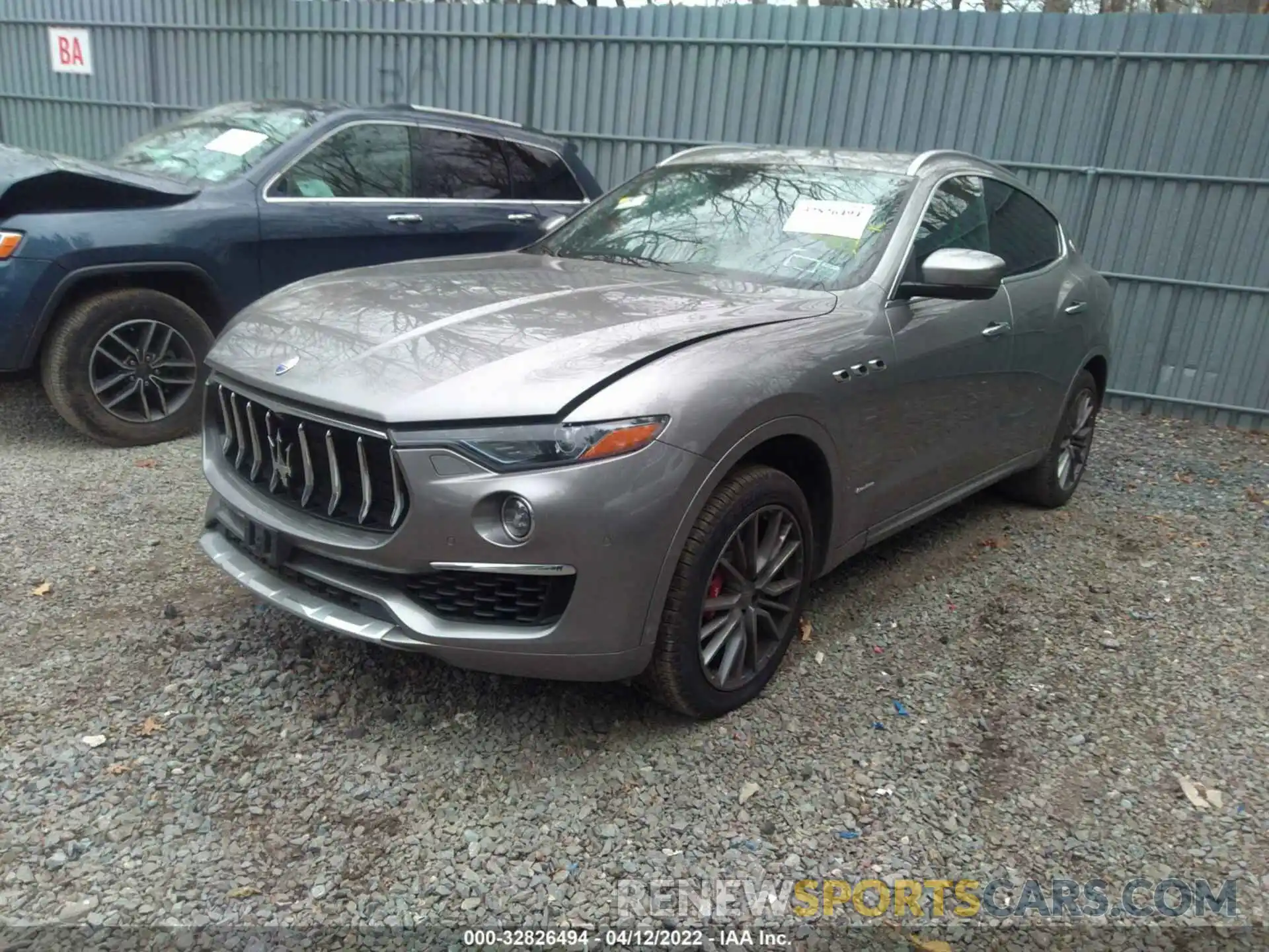 2 Photograph of a damaged car ZN661YULXKX310577 MASERATI LEVANTE 2019