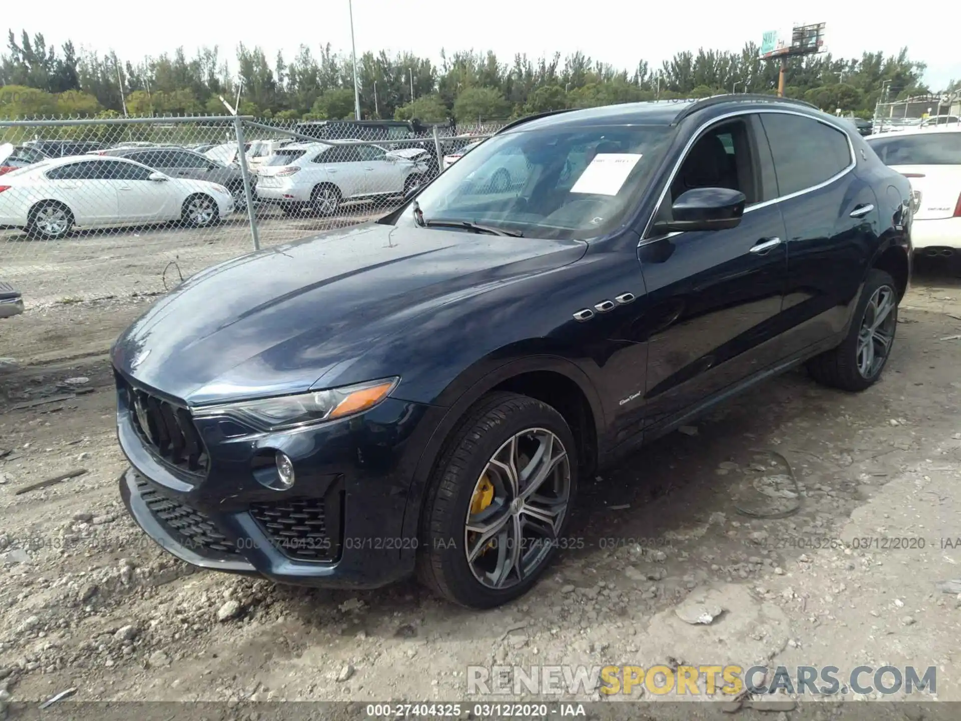 2 Photograph of a damaged car ZN661YUS3KX314929 MASERATI LEVANTE 2019