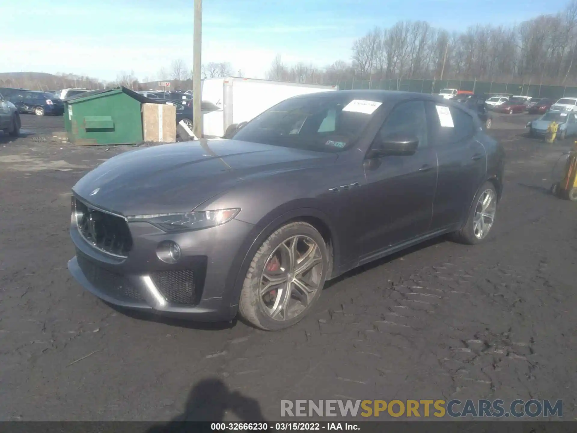 2 Photograph of a damaged car ZN661ZUA8KX328905 MASERATI LEVANTE 2019