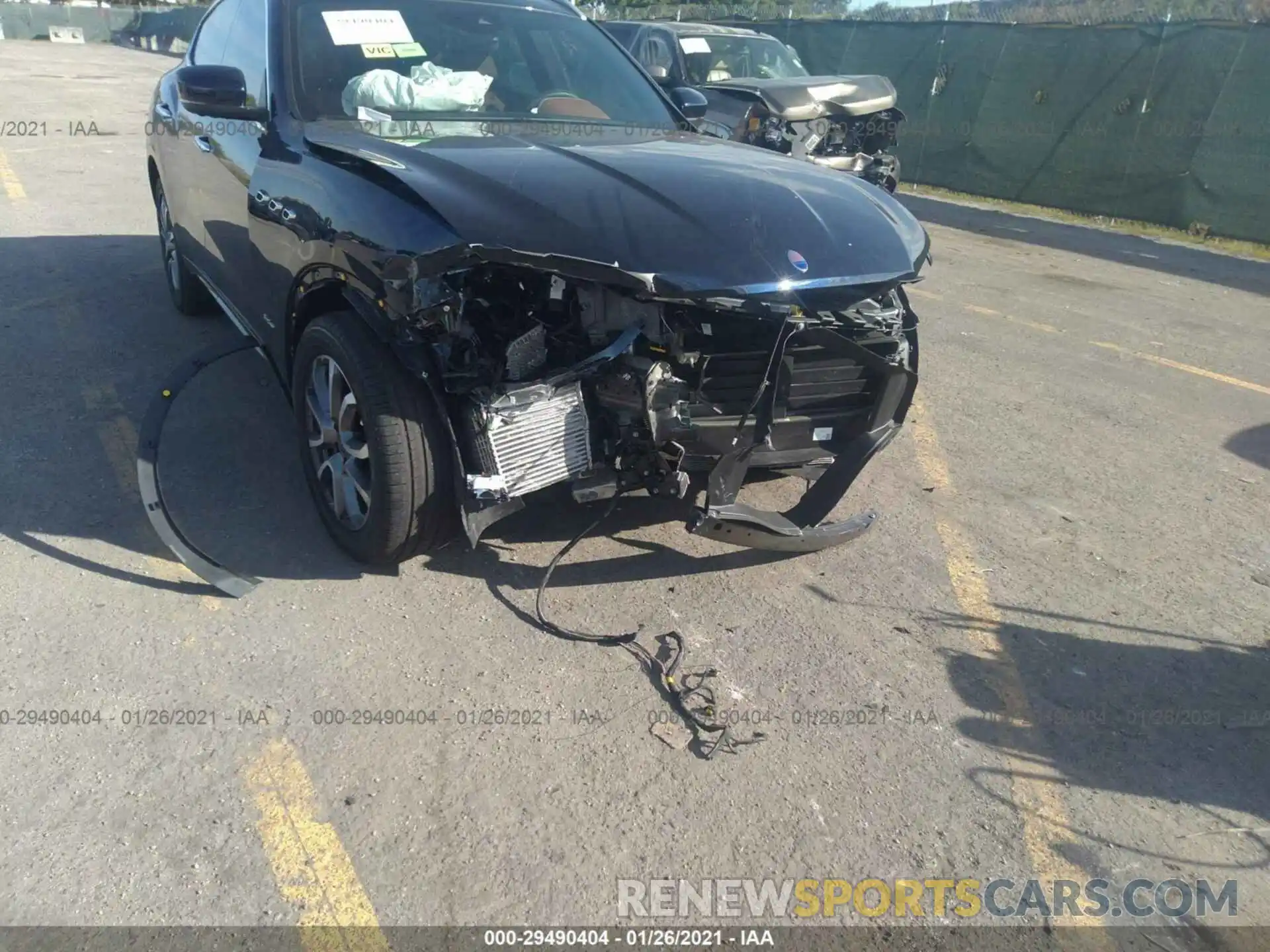 6 Фотография поврежденного автомобиля ZN661XUL1LX354897 MASERATI LEVANTE 2020