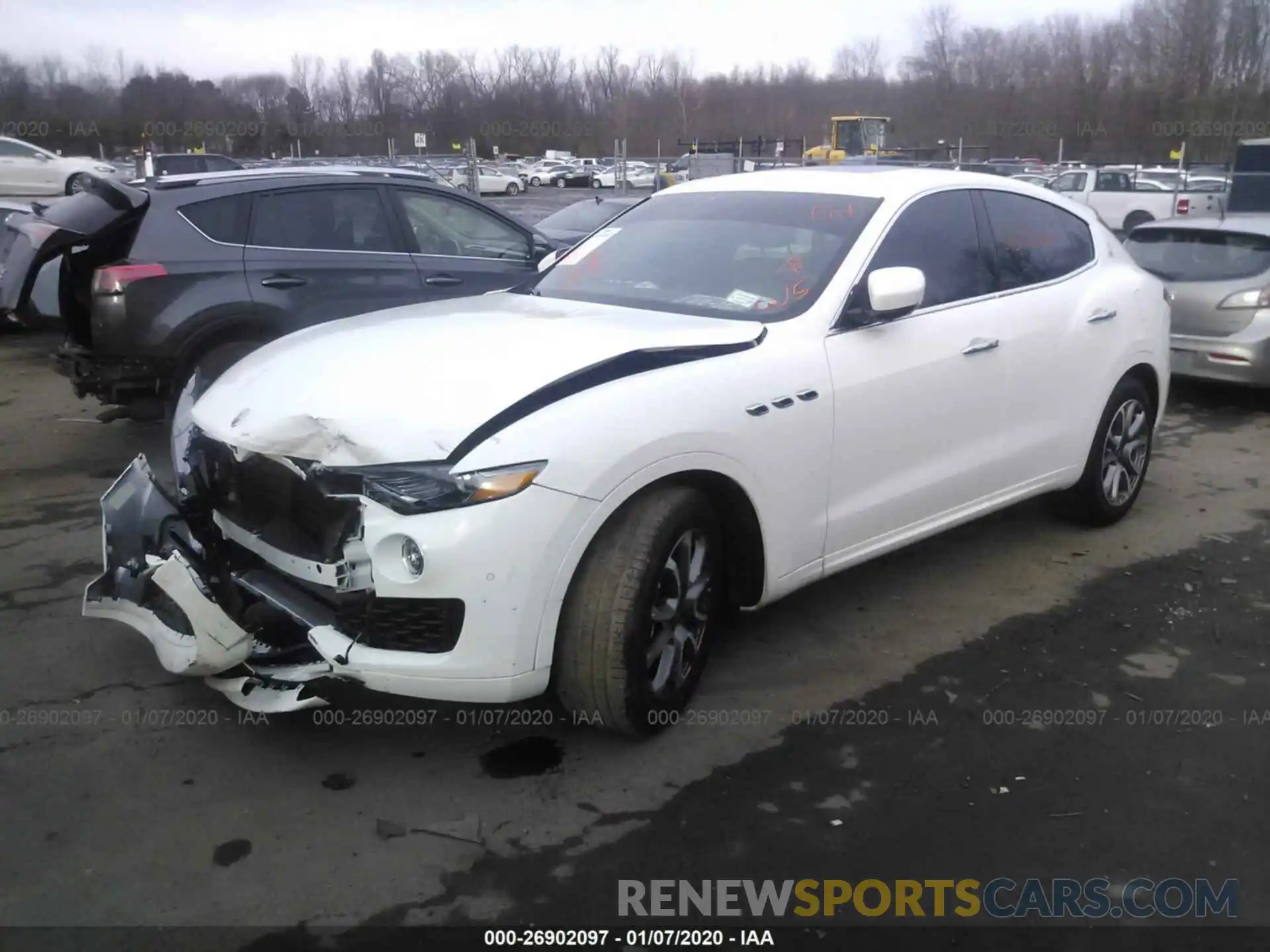 2 Photograph of a damaged car ZN661YUA7LX344718 MASERATI LEVANTE 2020