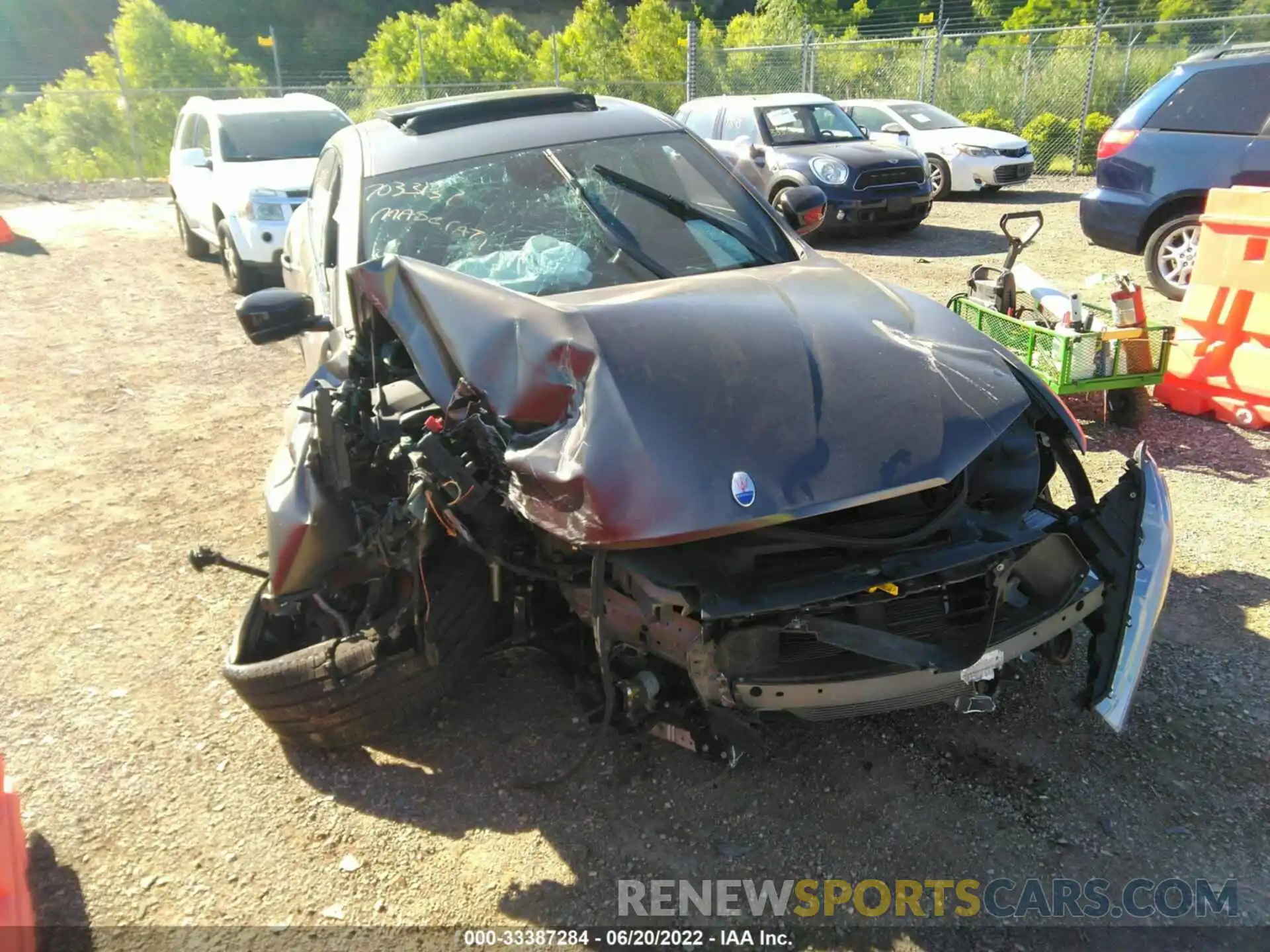 6 Photograph of a damaged car ZN661YUSXMX364441 MASERATI LEVANTE 2021