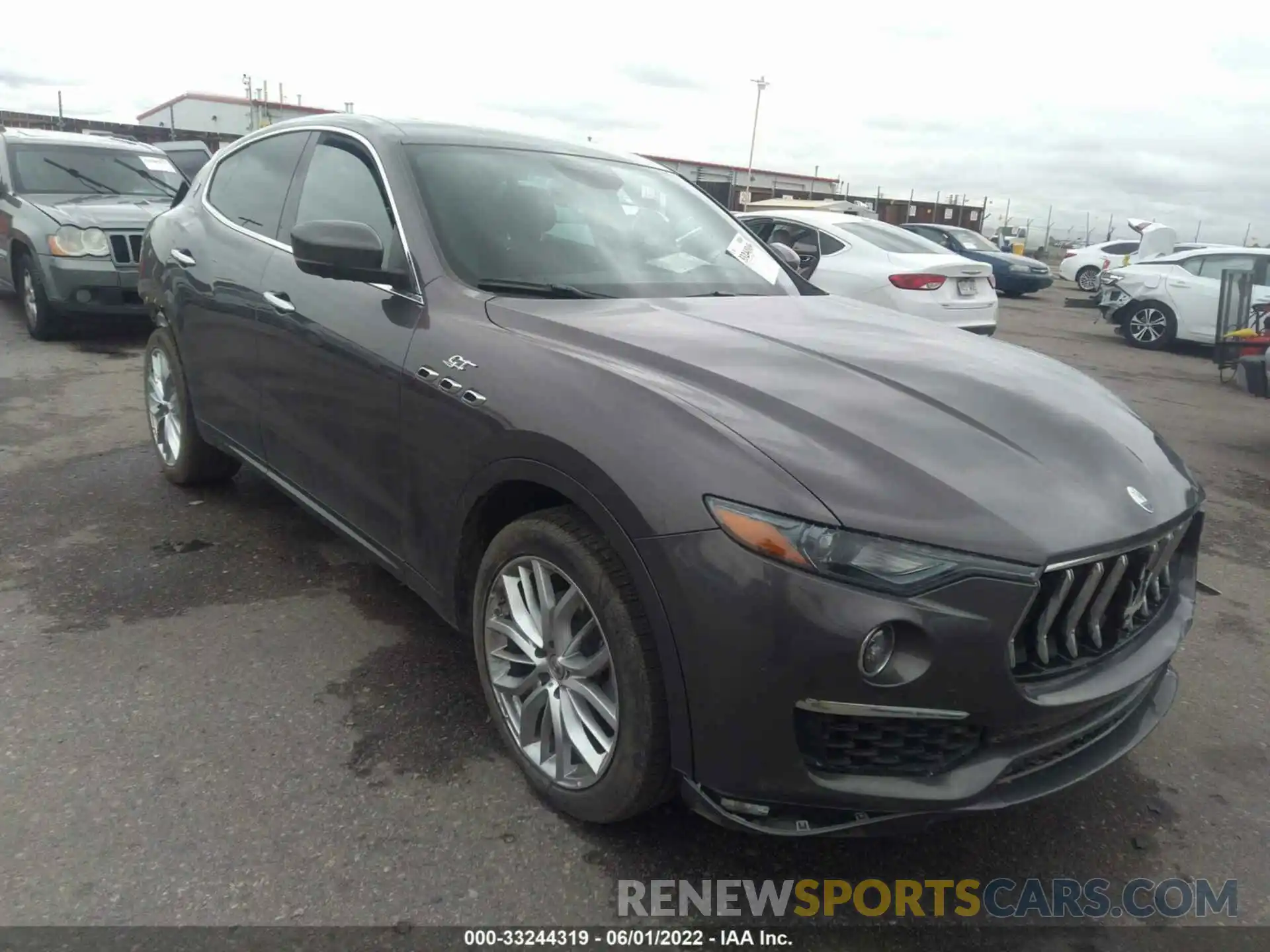 1 Photograph of a damaged car ZN661XUA2NX388705 MASERATI LEVANTE 2022