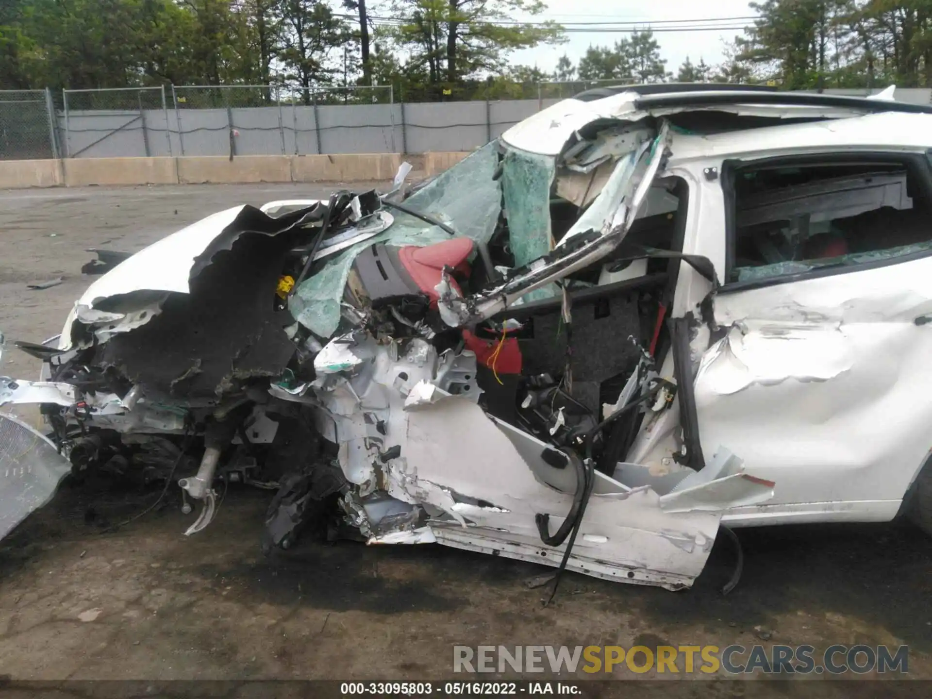 6 Photograph of a damaged car ZN661XUAXNX388032 MASERATI LEVANTE 2022