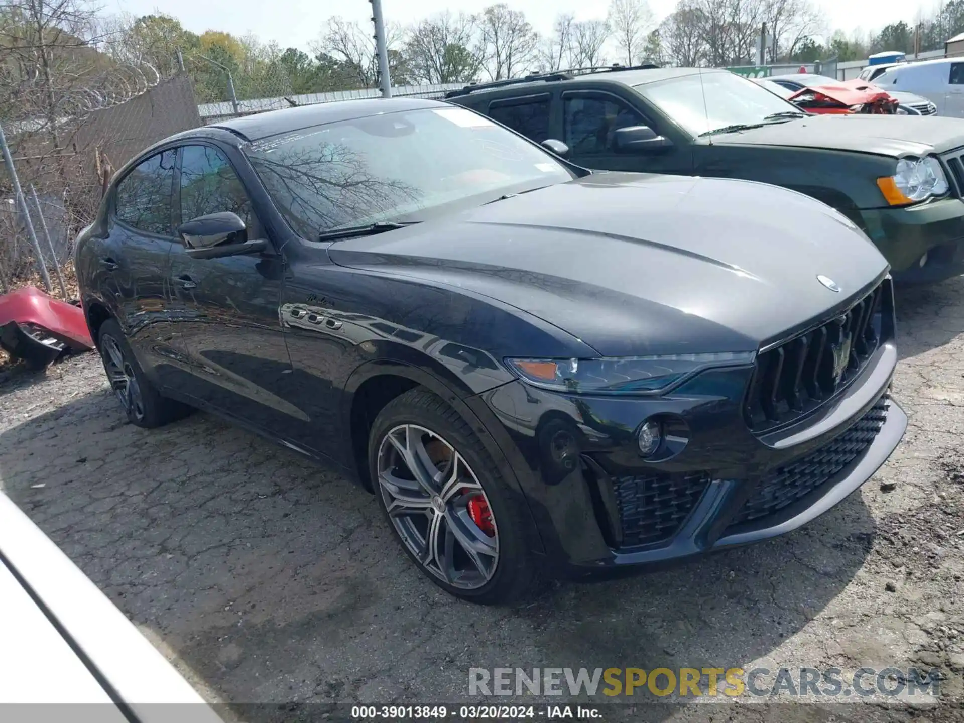 1 Photograph of a damaged car ZN661YUM0NX386466 MASERATI LEVANTE 2022