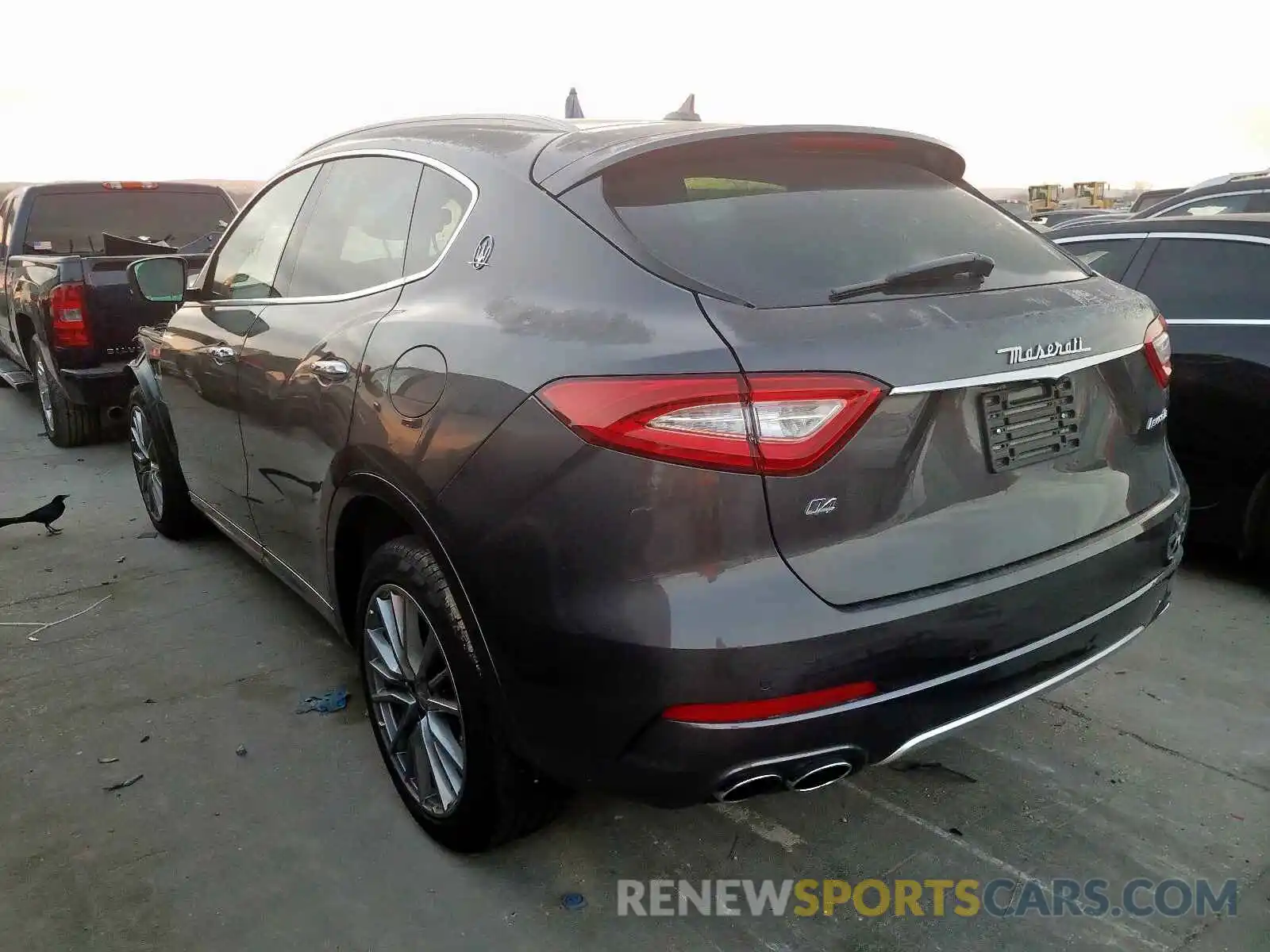 3 Photograph of a damaged car ZN661XUL7KX316217 MASERATI LEVANTE LU 2019