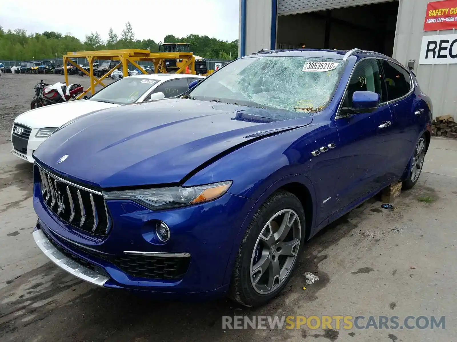 2 Photograph of a damaged car ZN661XULXKX314588 MASERATI LEVANTE LU 2019