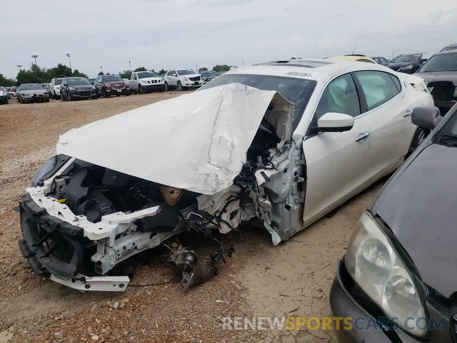 2 Photograph of a damaged car ZAM56YRA1K1308589 MASERATI QUATTROPOR 2019