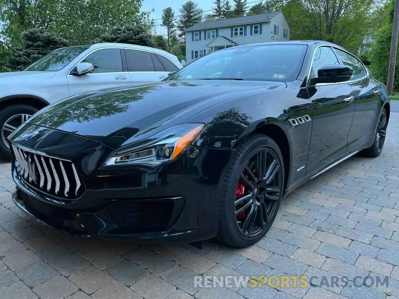 2 Photograph of a damaged car ZAM56YRS3K1332465 MASERATI QUATTROPOR 2019