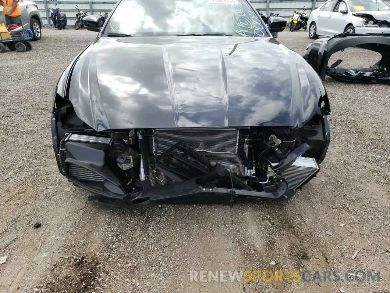 9 Photograph of a damaged car ZAM56YPL8M1370000 MASERATI QUATTROPOR 2021