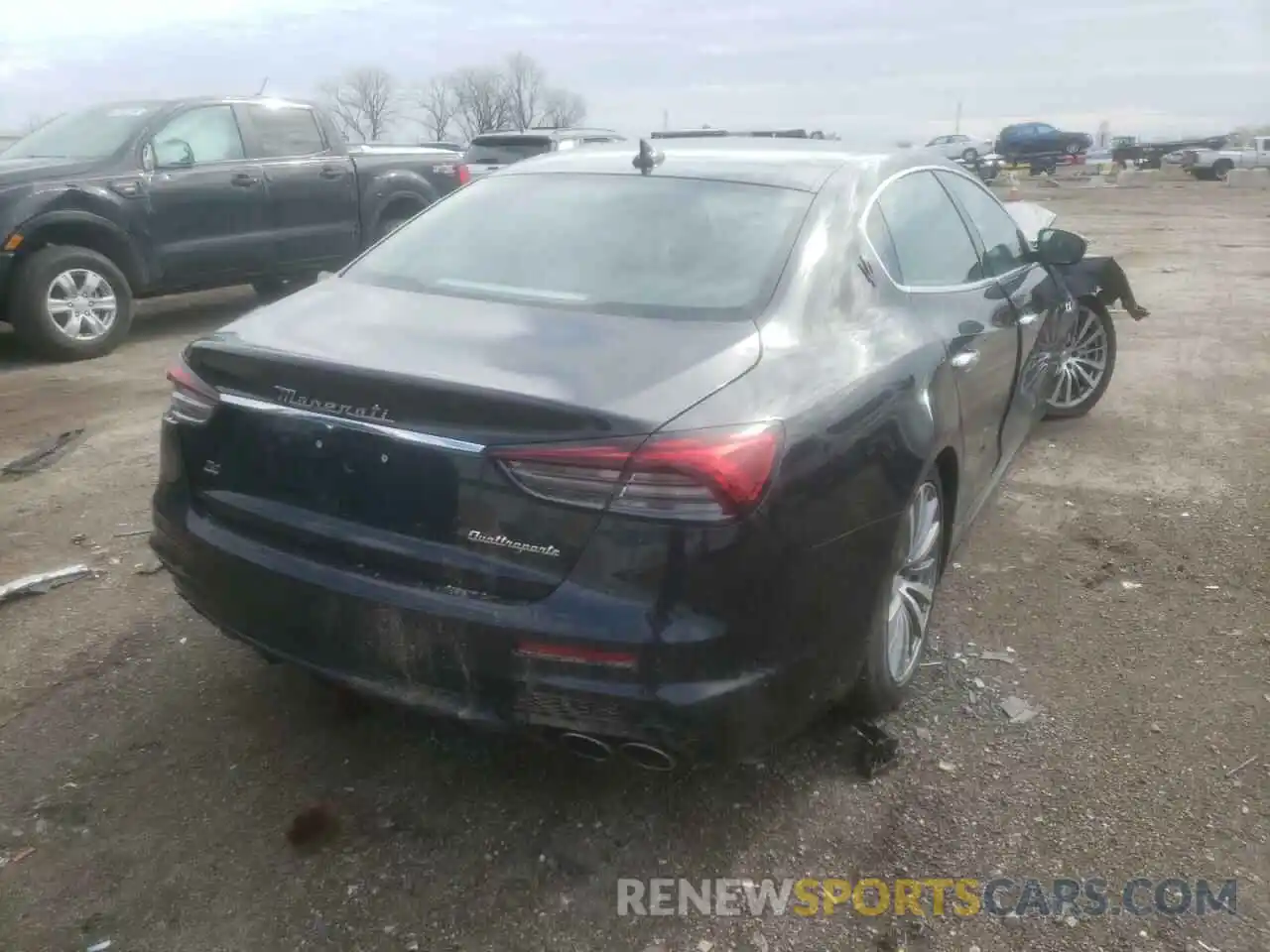 4 Photograph of a damaged car ZAM56YRM6N1388390 MASERATI QUATTROPOR 2022