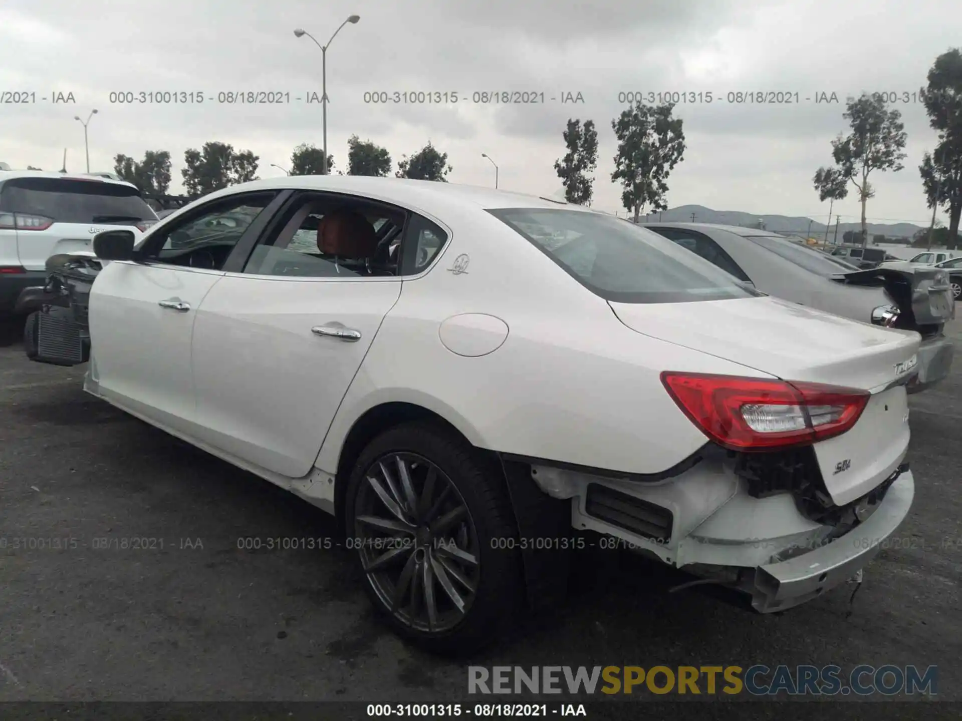 3 Photograph of a damaged car ZAM56YRL9K1339591 MASERATI QUATTROPORTE 2019