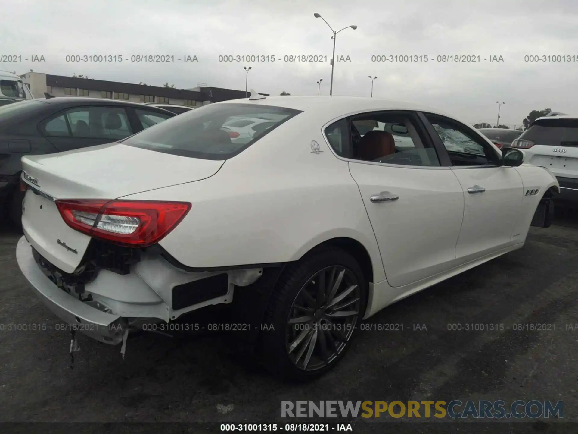 4 Photograph of a damaged car ZAM56YRL9K1339591 MASERATI QUATTROPORTE 2019