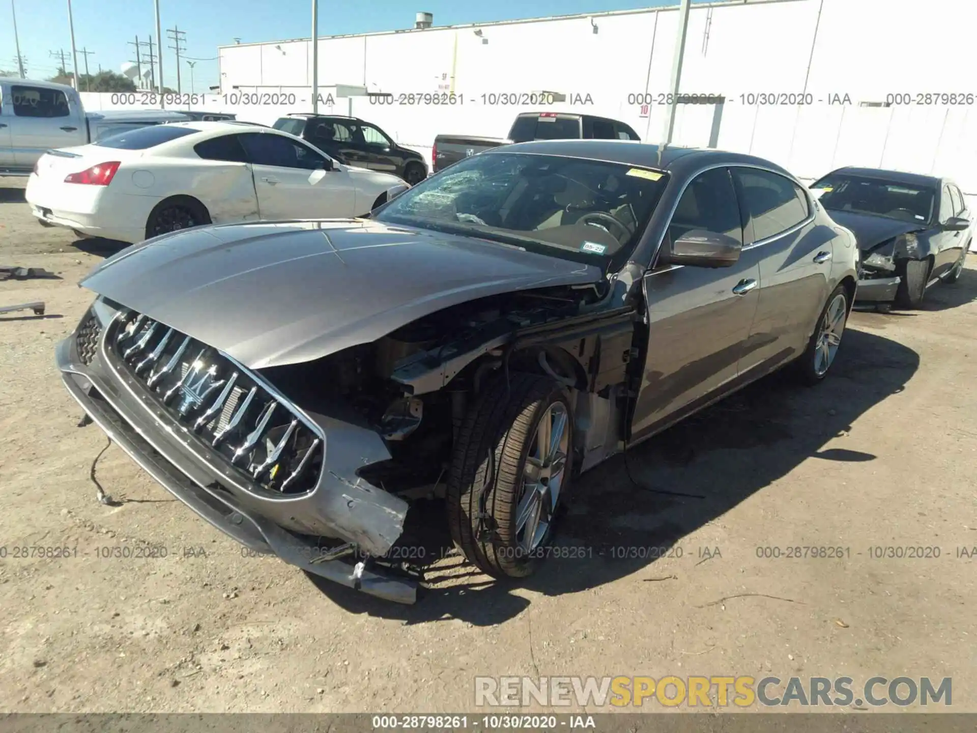 2 Photograph of a damaged car ZAM56YPLXL1350880 MASERATI QUATTROPORTE 2020