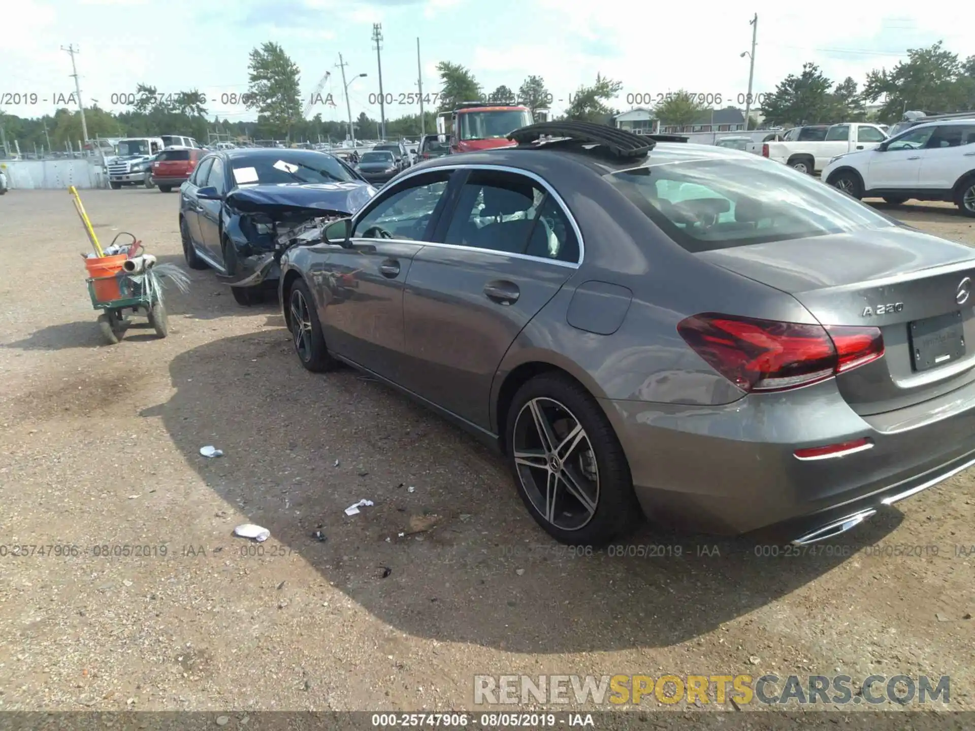 3 Photograph of a damaged car WDD3G4EB1KW010701 MERCEDES-BENZ A 2019