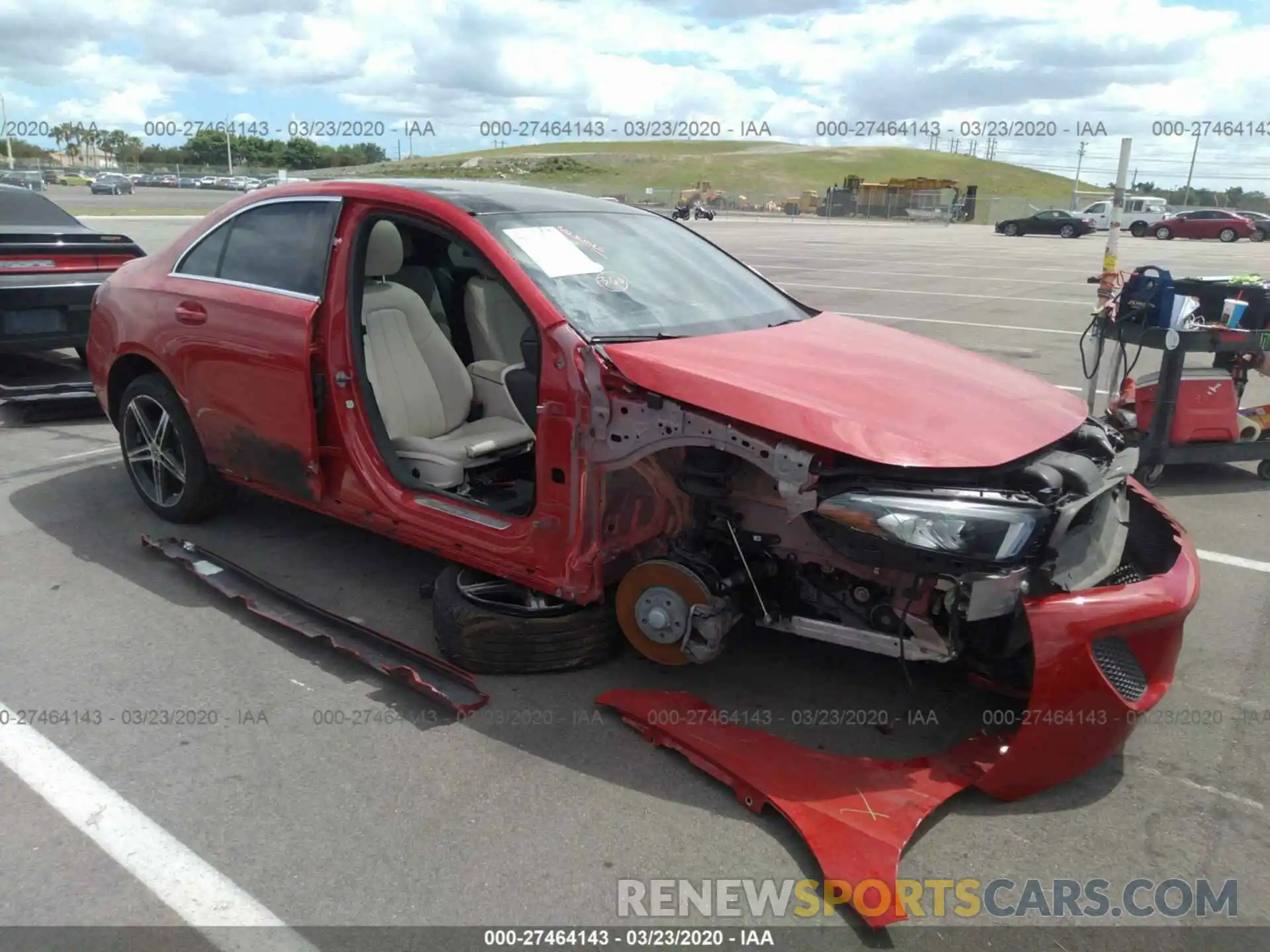 1 Photograph of a damaged car WDD3G4EB8KW025938 MERCEDES-BENZ A 2019