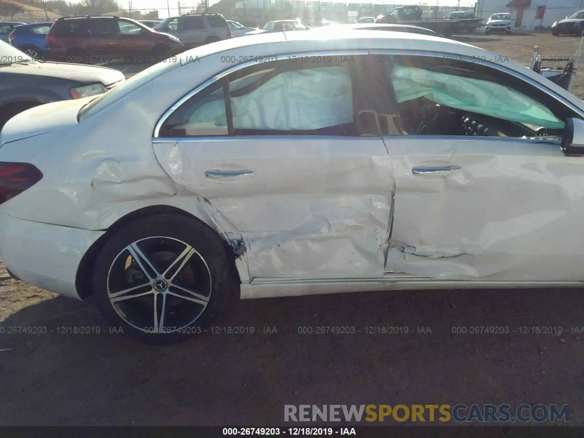 6 Photograph of a damaged car WDD3G4FB0KW010493 MERCEDES-BENZ A 2019