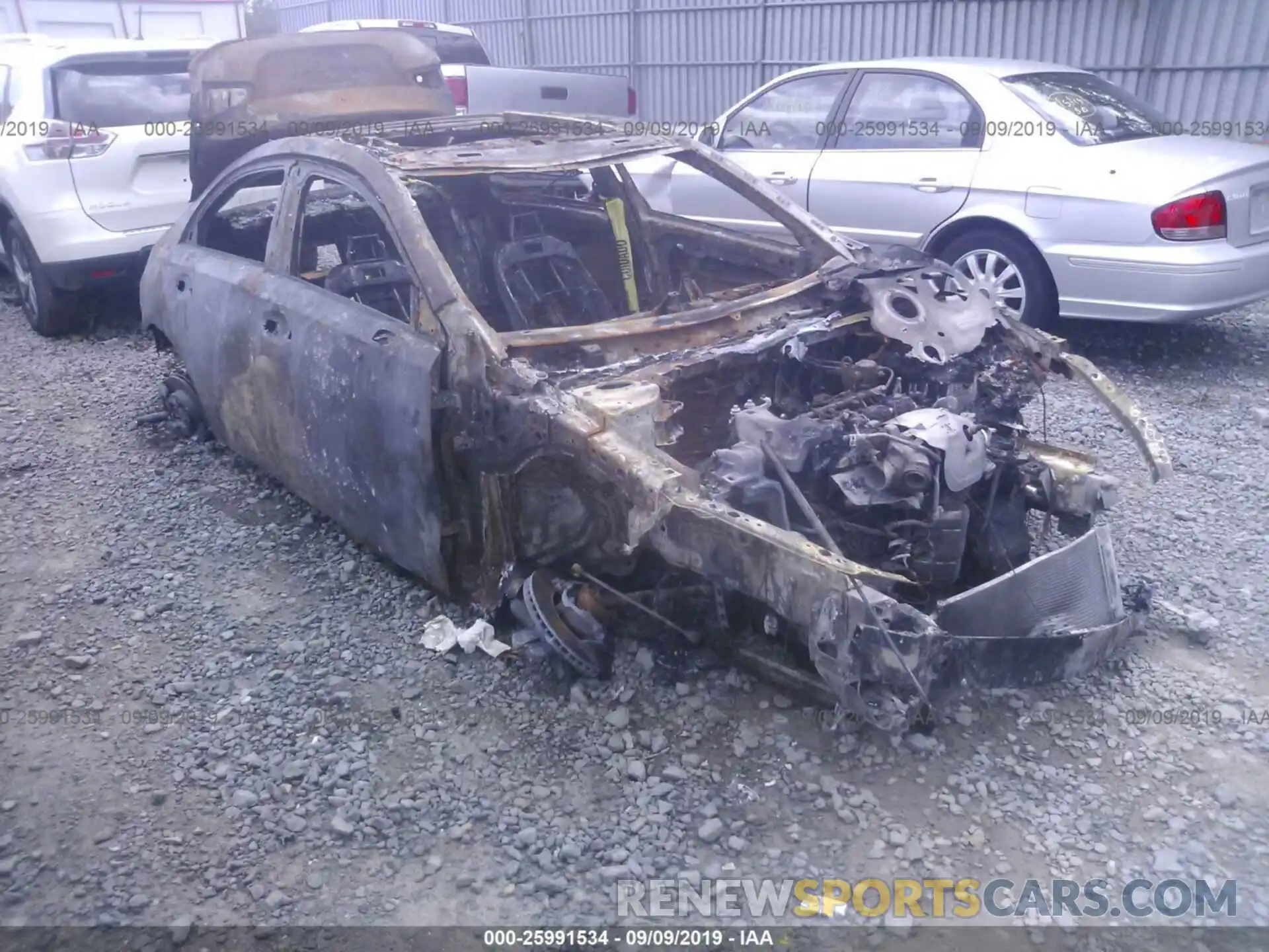 1 Фотография поврежденного автомобиля WDD3G4FB2KW000743 MERCEDES-BENZ A 2019