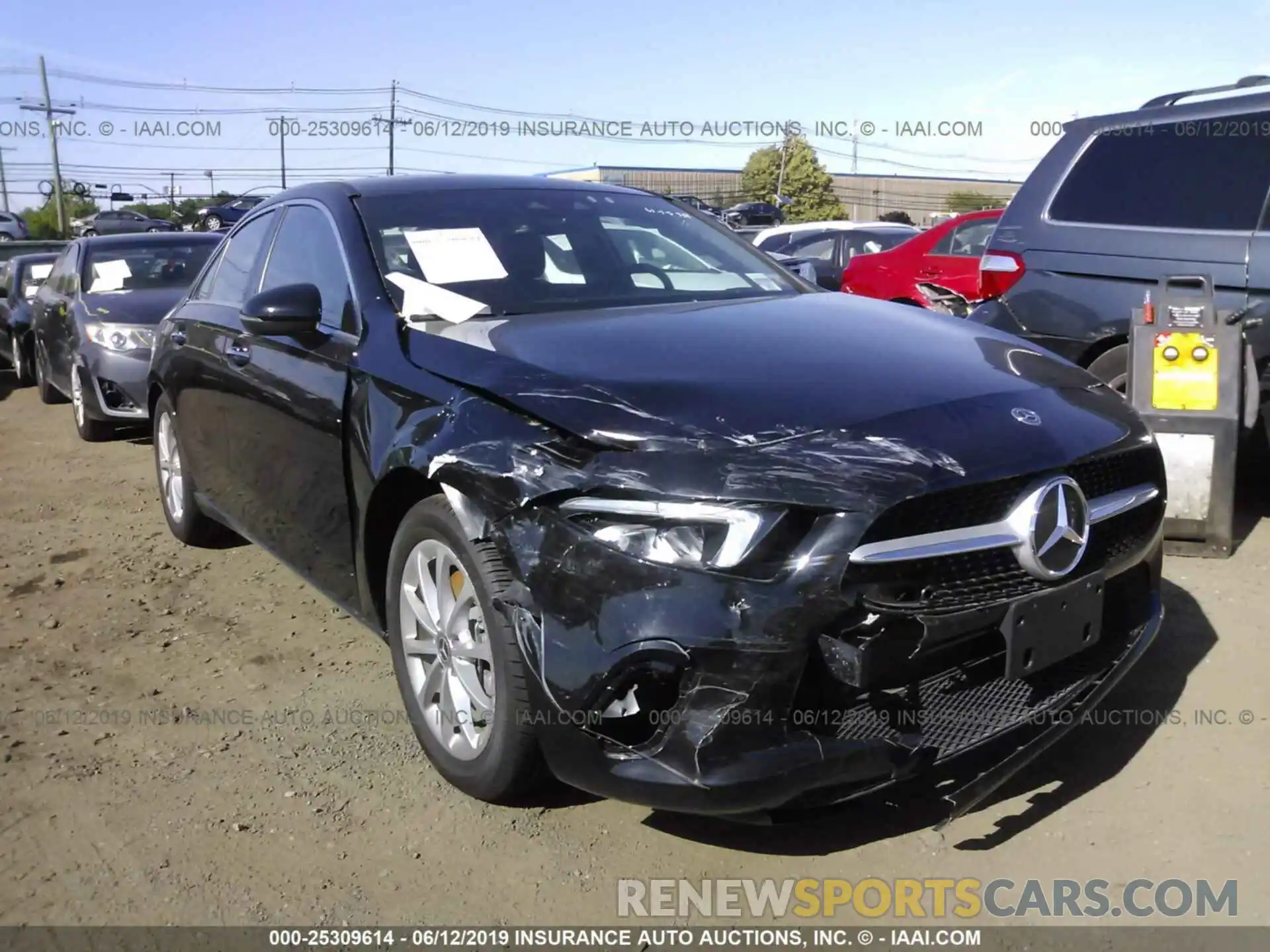 1 Photograph of a damaged car WDD3G4FB5KW002535 MERCEDES-BENZ A 2019